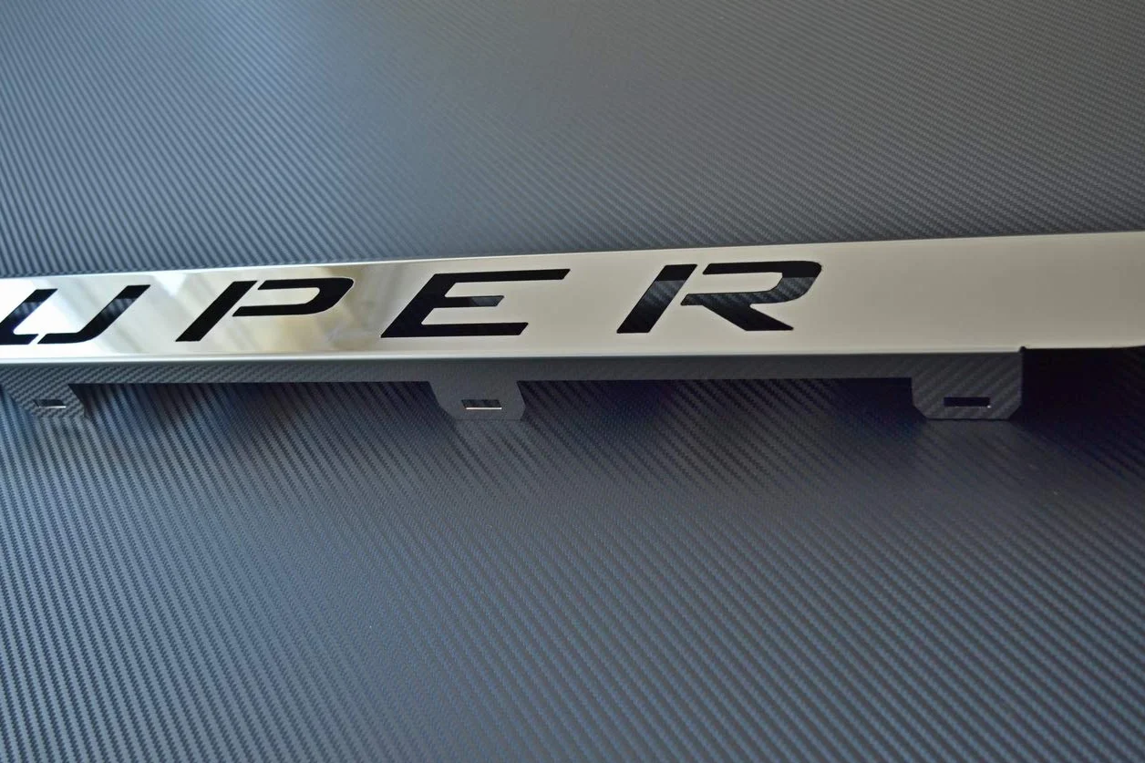 Scania R 2010-2015 Polerowana stal nierdzewna przedni grill odznaka znak dolny zderzak