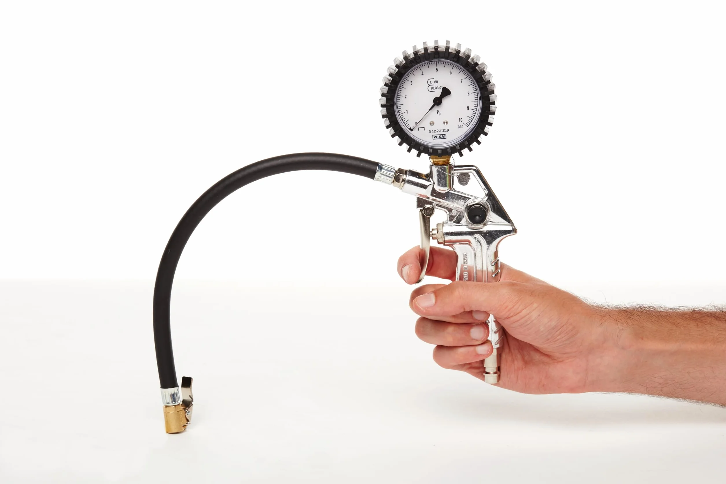 Michelin Pistolet do pompowania opon z manometrem 10 bar