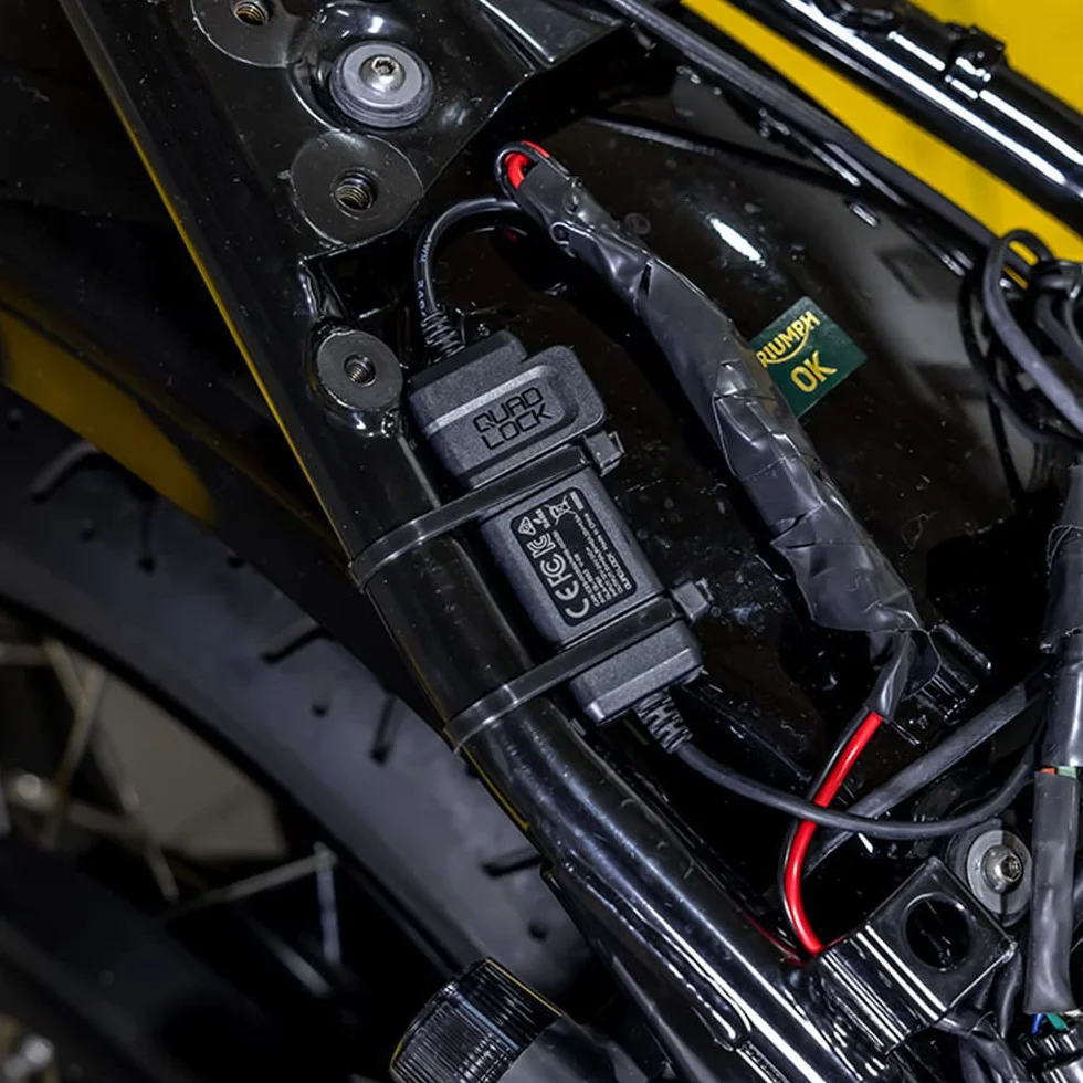 Inteligentny Adapter Quad Lock 12 V do USB dla motocykli, łodzi, przyczep kempingowych