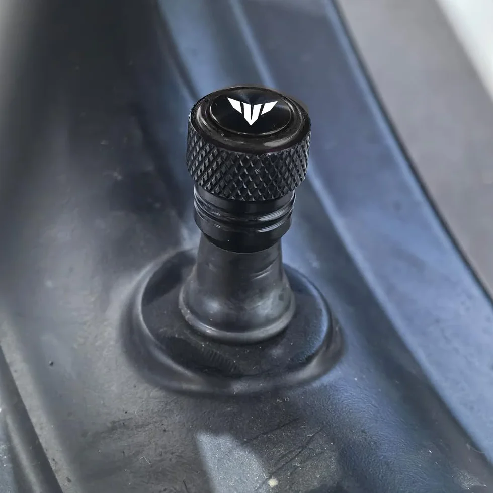 Motocykl 2 SZTUK CNC Koła Opona Zawór Czapki Pasuje do MT09 SP MT07 MT03 MT10 MT 09 07 03 10 MT-09 MT-07 MT-10 MT-03 MT125 MT25 FZ09 FZ07 T7 Zawór Zawory Zaworowe TRACER 9/GT