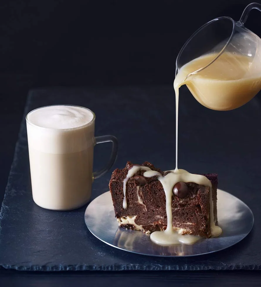 Ghirardelli Sos z białej czekolady, butelka wyciskana 473 ml
