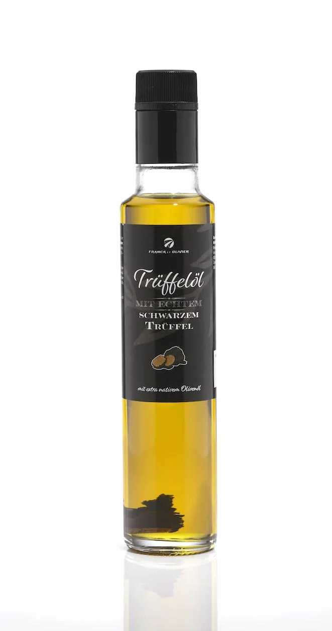 Zestaw kulinarnego oleju truflowego (2 x 250 ml) z prawdziwym czarnym i białym truflem. Z czystego oliwy z oliwek. Do sosów i doprawianiu potraw. Odpowiedni dla diety wegańskiej i bezglutenowej