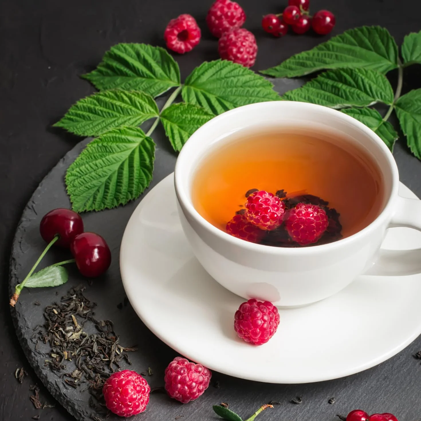 Alpi Nature Herbata z Liści Maliny 125g, Herbata Liściasta, Suszone i Cięte Liście Maliny