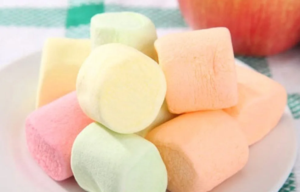 Rocky Mountain Marshmallows Fruity słodycze do palenia przy ognisku 300 g