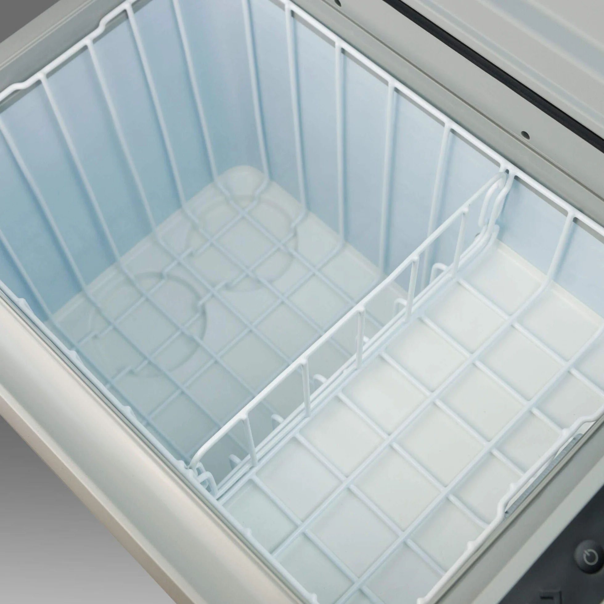 DOMETIC CFF35 lodówka kompresorowa 34L – 12/24V i 100–240V – Elektryczna lodówka i zamrażarka do auta, kampera, ciężarówki i łodzi – Mrozi do –18 °C – Lekka i energooszczędna