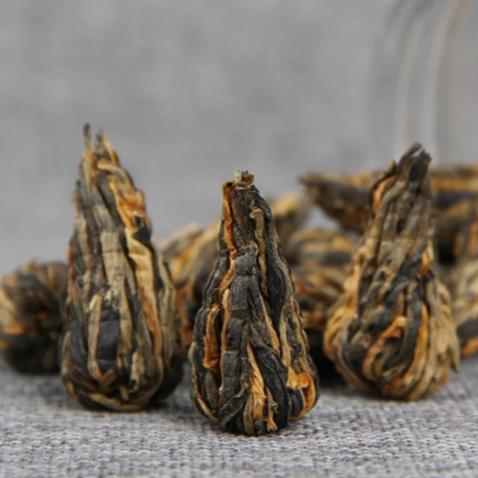 Klasyczna Herbata Yunnan Dian Hong Pagoda 60g - Czarna Herbata Kung Fu - Herbata Golden Bud Do Codziennego Napoju