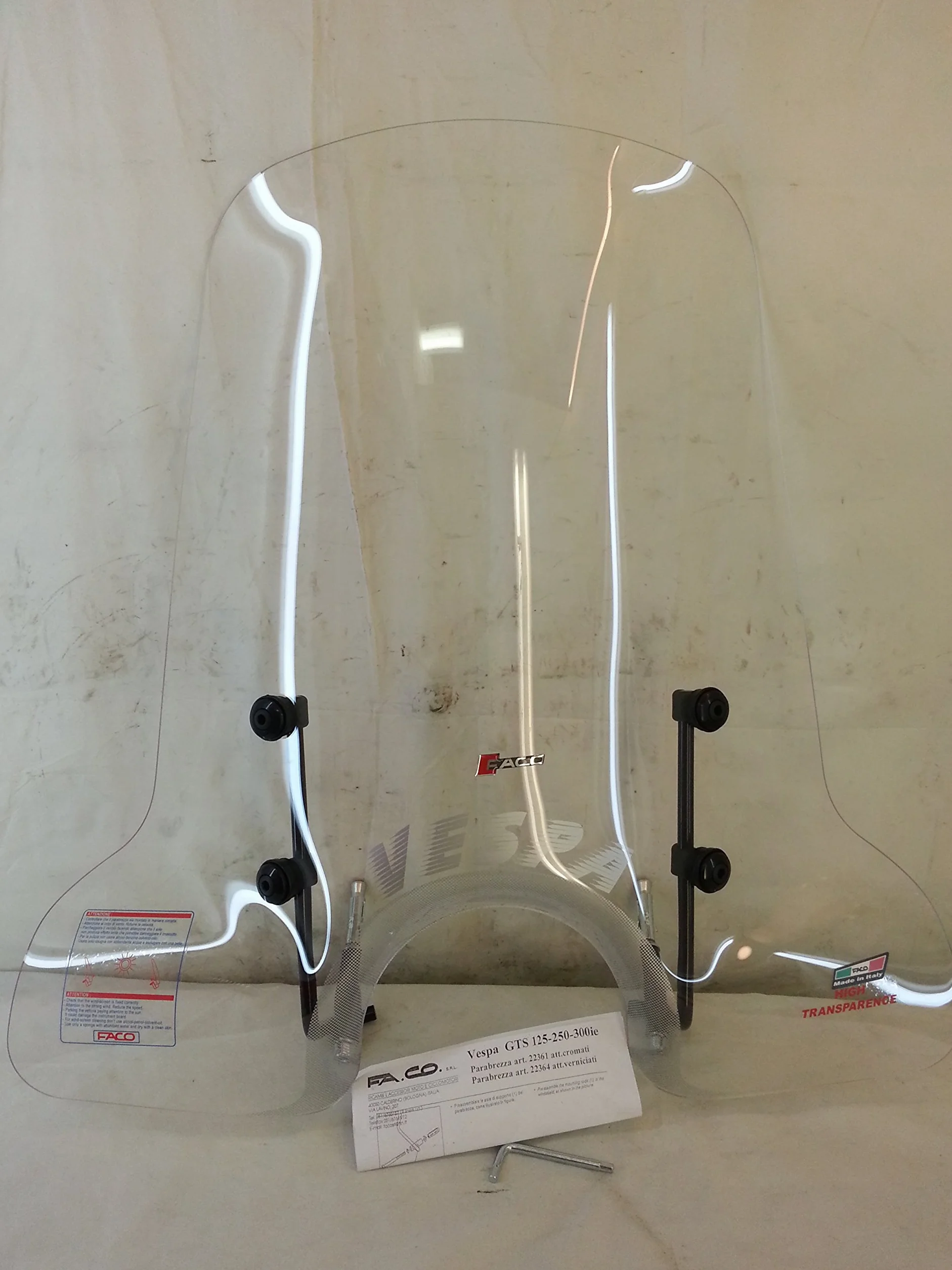 PIAGGIO VESPA GTS 125 ie 250ie 300ie GT szyba przednia