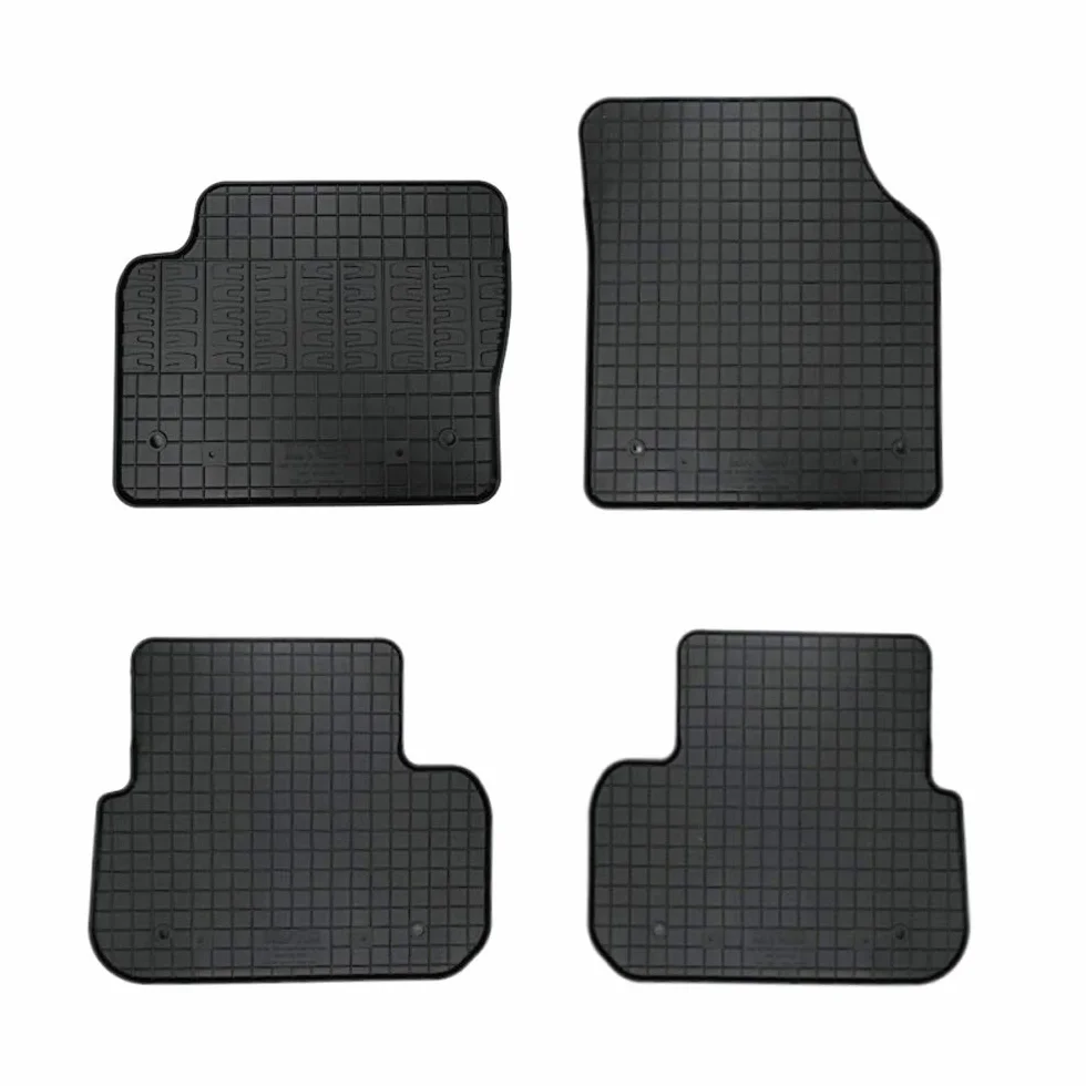 AutoStyle CK RRR01 zestaw mat gumowych pasujących do Landrover Discovery Sport L550 2015-2019 (4-częściowy + system montażowy)