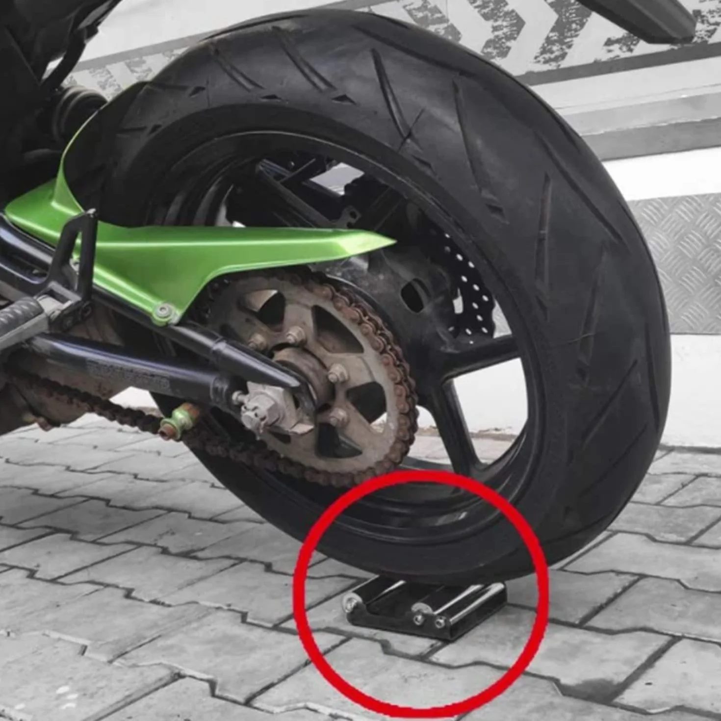 JFG RACING Silnik koła motocyklowego Rolka koła Silnik do czyszczenia kół do czyszczenia opon i smarowania łańcucha (rower <485 LB WT i szerokość opon <180 mm