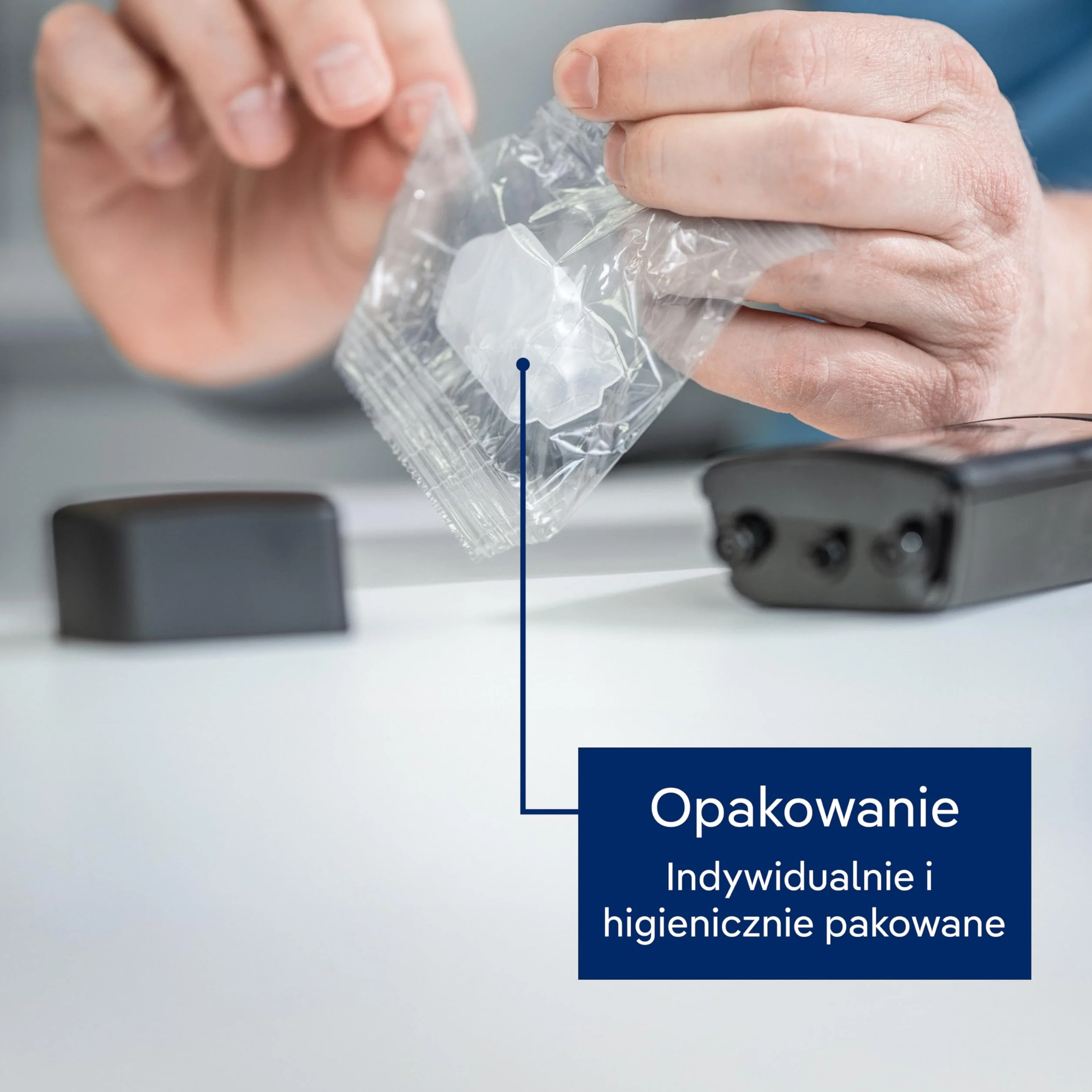Alkomat Dräger Alcotest 4000 | przenośny alkomat i tester alkoholu | cyfrowy alkomat klasy policyjnej i dokładności dowodowej | ustniki wielokrotnego użytku | osobiste, zastosowanie zawodowe, zastosowanie podczas podróży