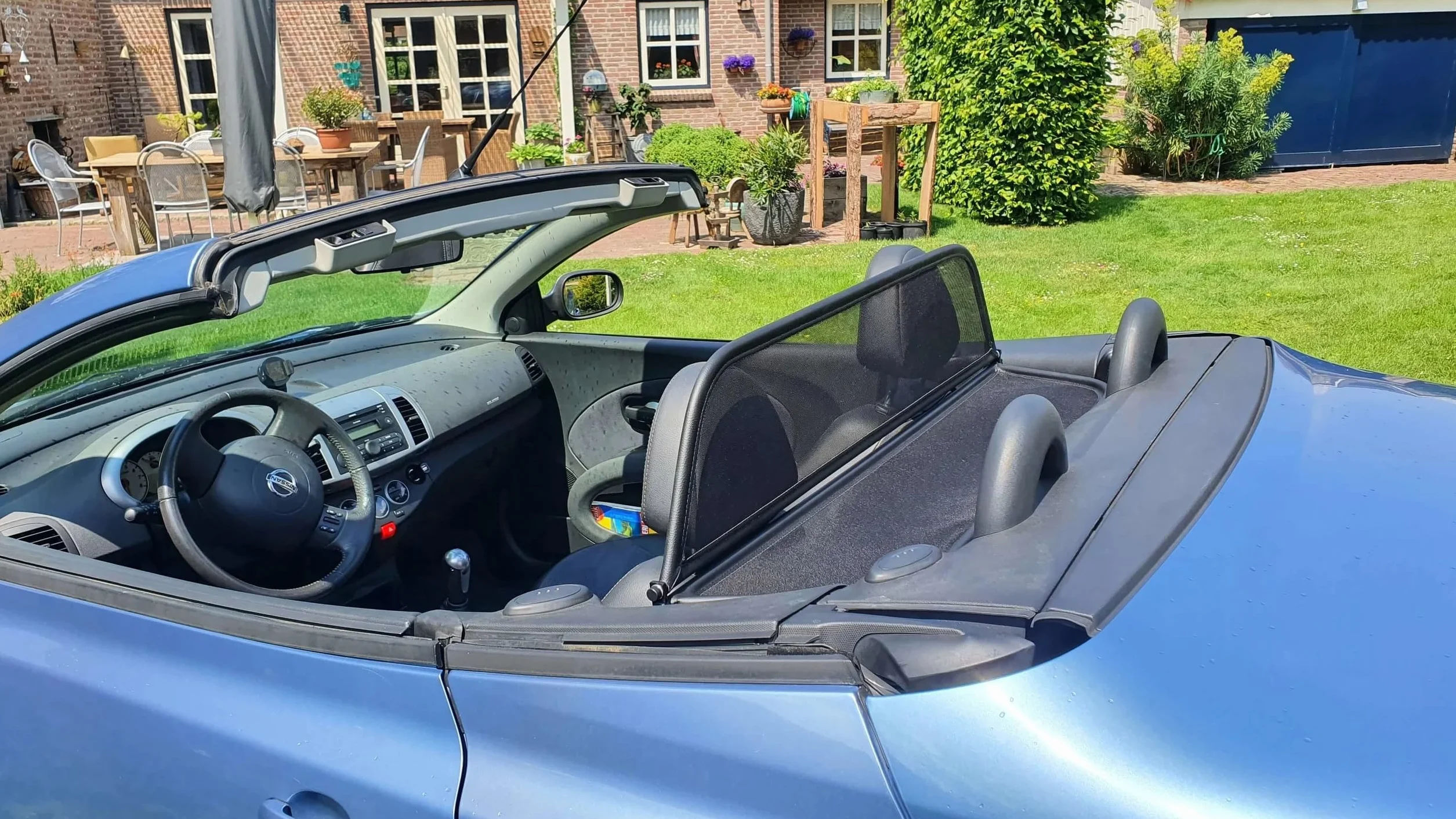 Deflektor wiatru do Nissan Micra CC (2006-2010) - czarny | Windstop | blokada wiatru