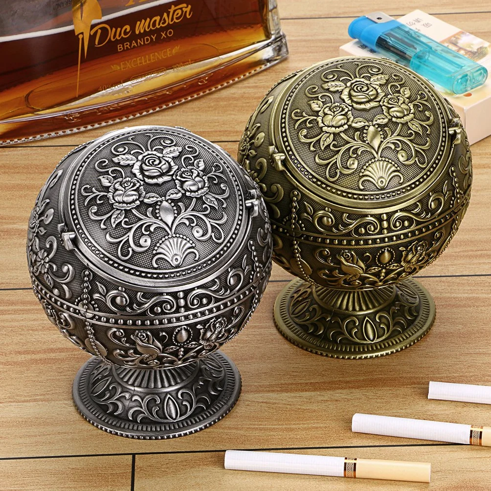 BSTKY Windfester Vintage-Aschenbecher mit Deckel - Klassisches Burgenmuster, Tisch-Aschenbecher, für drinnen und draußen, Retro, für zu Hause, Büro, als Dekoration silber