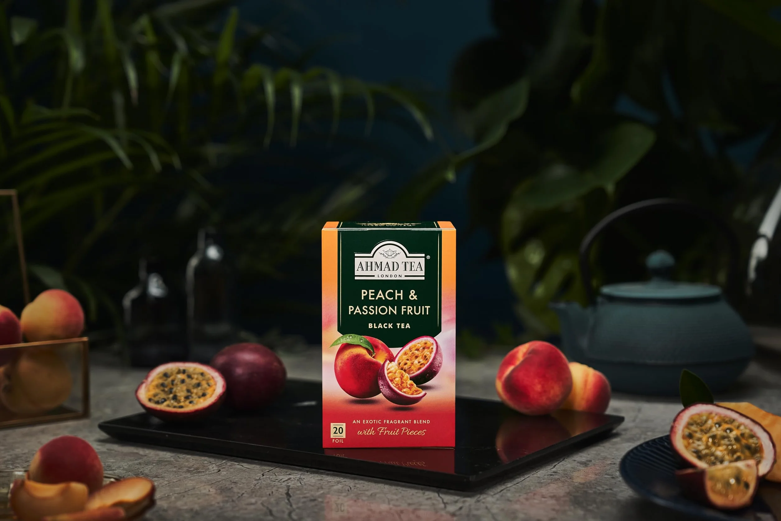 Ahmad Tea Peach & Passionfruit czarna herbata 20 torebek 2 g