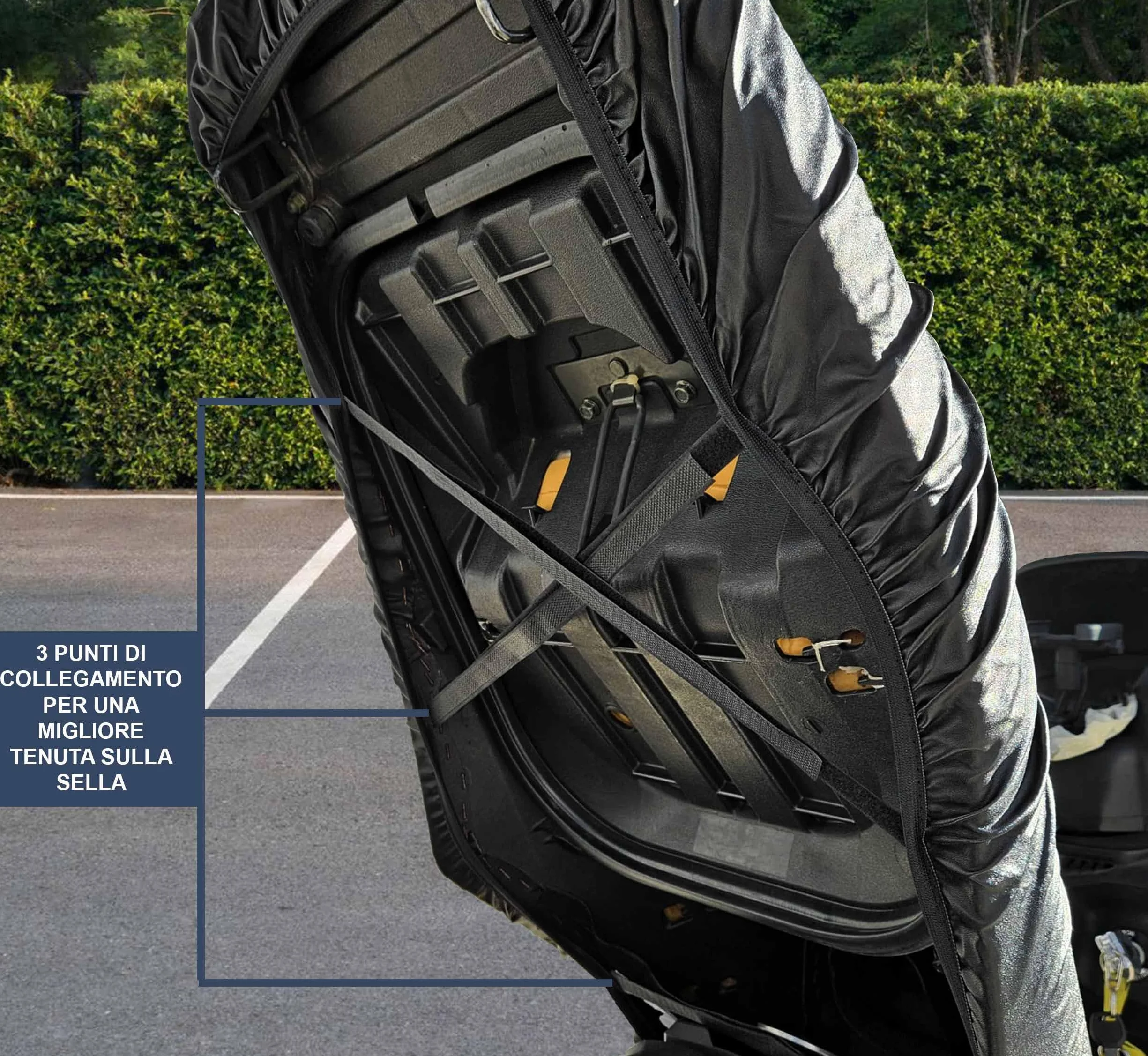 Auto Accessori Lupex Uniwersalny wodoodporny pokrowiec na siodełko w rozmiarze Maxi 115 x 50 cm, materiał PU sztuczna skóra, pokrowiec na siodełko, do skuterów i motocykli, czarny, z torbą, M L XL