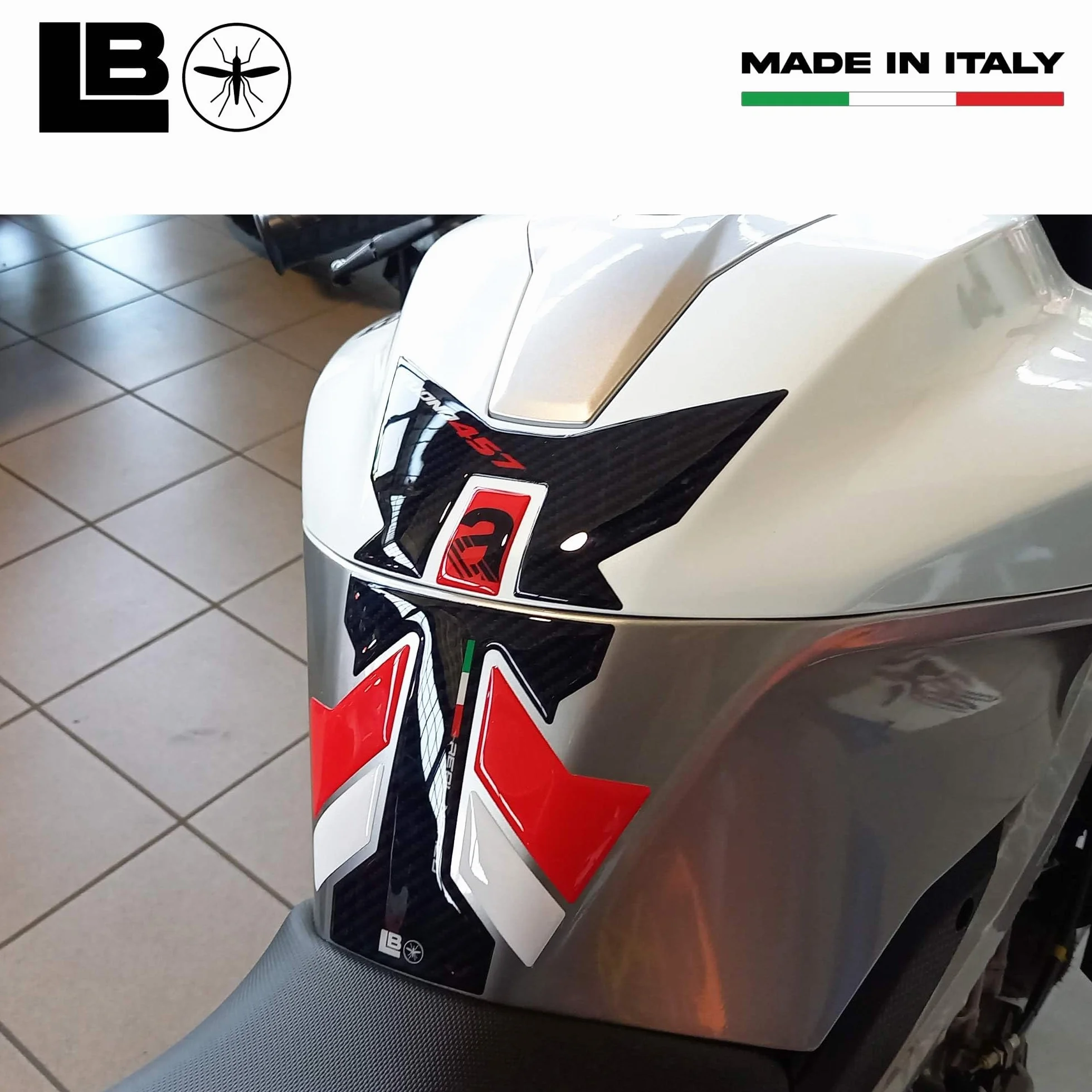 labelbike - Naklejka 3D Motocykl Zbiornik paliwa Ochrona i Dekoracja z żywicy kompatybilny z Aprilia Tuono 457 2025 Kolor biały