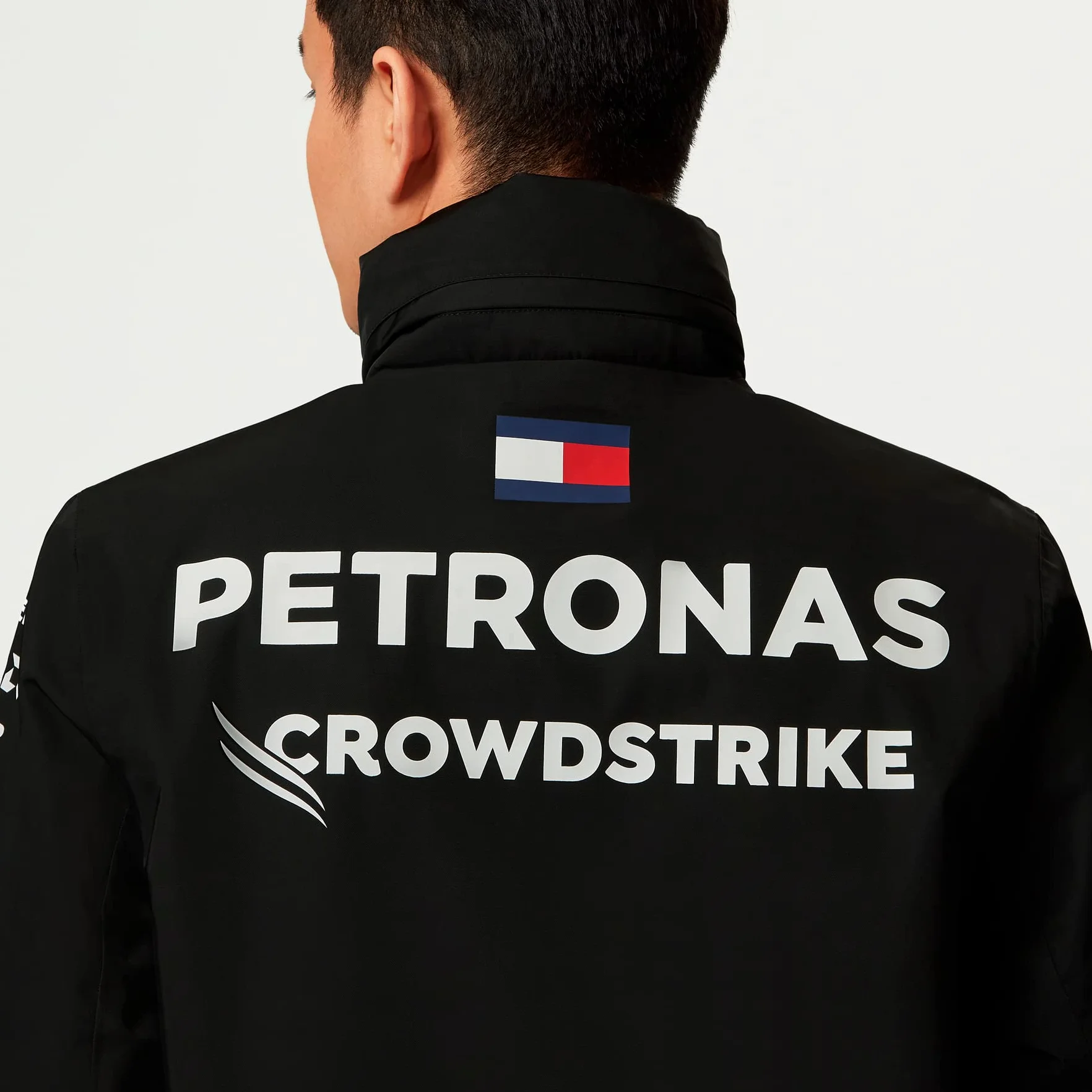 Mercedes AMG Petronas Formula One Team - 2023 Team kurtka przeciwdeszczowa