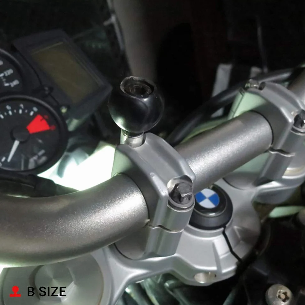 Ram Mount RAM-B-367U aluminiowy zacisk kierownicy motocyklowej ze śrubami M8, rozmiar B