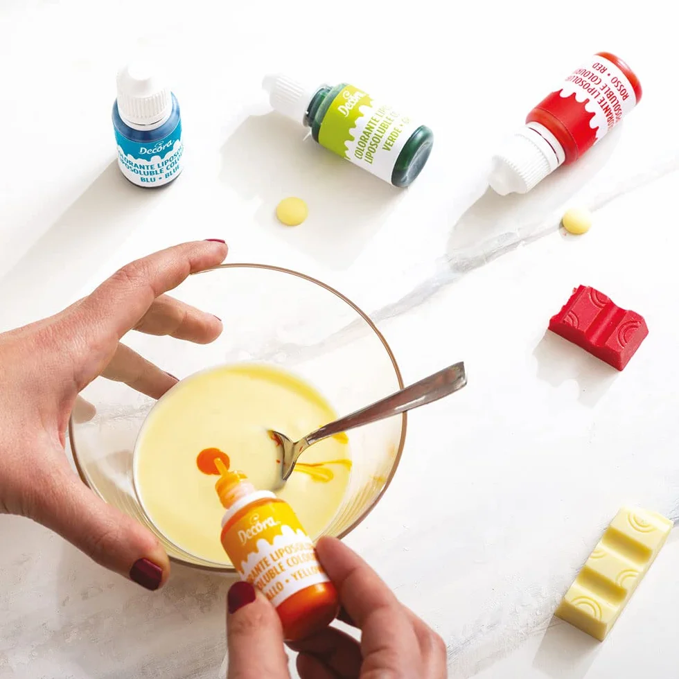 Decora czerwony płynny liposoluble kolor 15 g