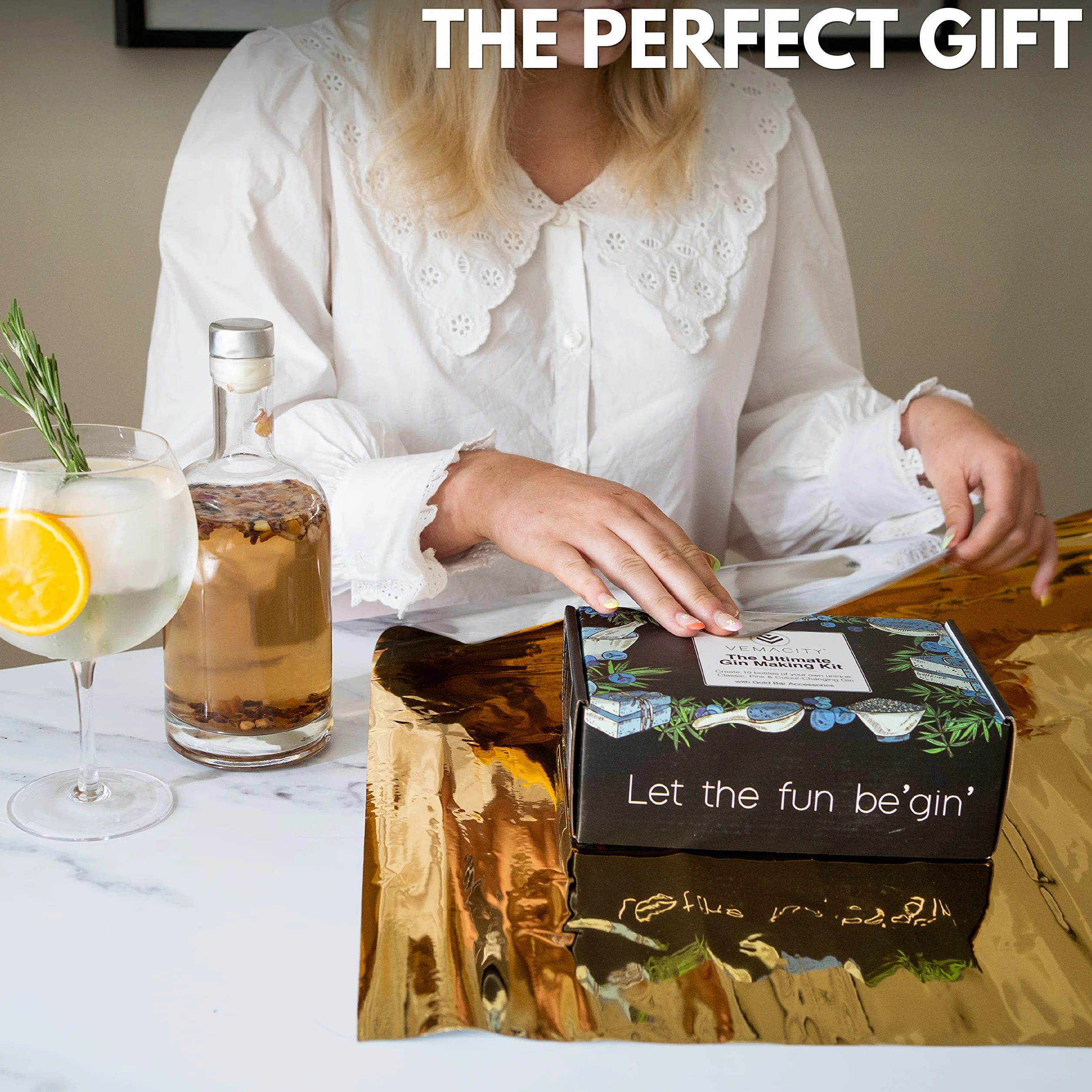 Gin Making Kit Create 10 Bottles Classic Colour Changing Pink Gin Gift Set 13 Botanicals Recipe Book Rose Gold Accessories