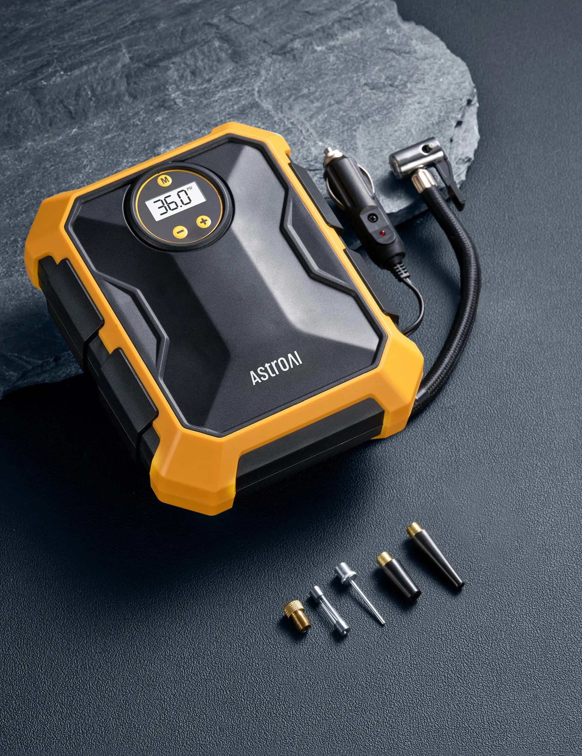 AstroAI Przenośna sprężarka powietrza 100 psi 12 V DC, elektryczna inflator do opon samochodowych, cyfrowy inflator opon samochodowych ze światłem LED, manometrem, wyświetlaczem rowerowym itp.