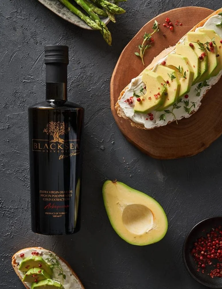BLACKSEA | Oliwa z oliwek Extra Virgin | Ultra Premium | 500 ml | Filtrowane | Nagrody Międzynarodowe 2023 | (100% oliwek Arbequina) | Nowe zbiory 2023/2024