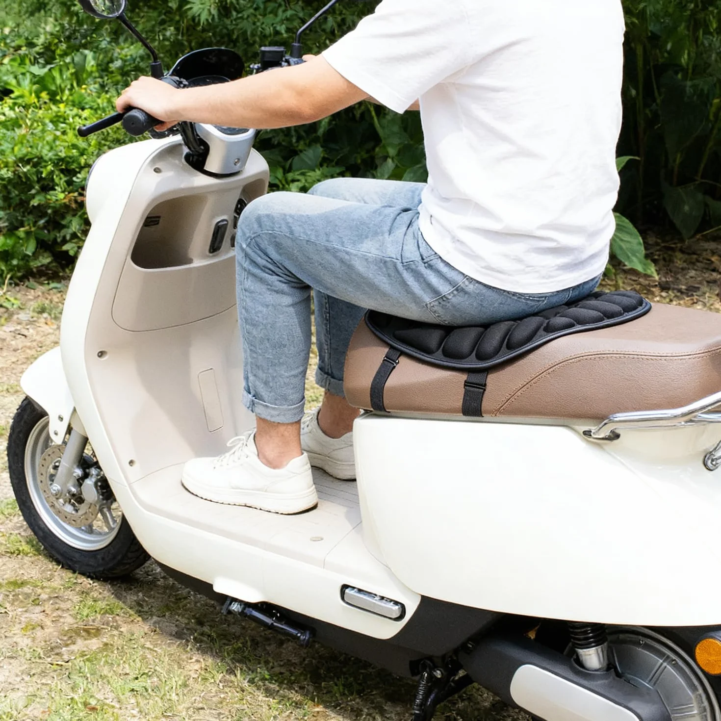 Poduszka do siedzenia na motocykl, oddychająca, amortyzująca wstrząsy, 1 sztuka, antypoślizgowa, nadaje się do większości motocykli, odporna na uderzenia i funkcja redukcji ciśnienia