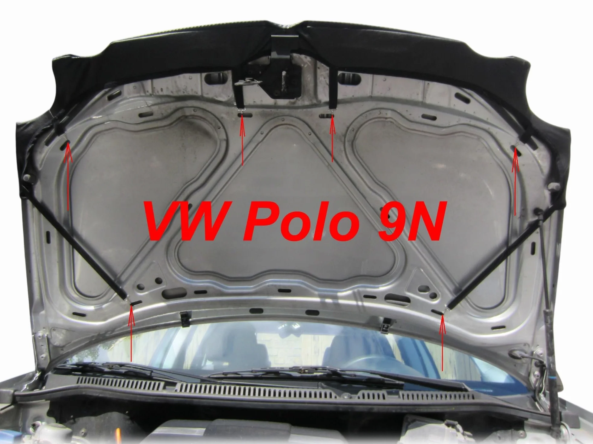 AB-00705 Carbon optyka samochodowa bra kompatybilna z VW Polo IV typ 9N rok produkcji 2001-2005 osłona przed uderzeniami kamieni Tuning Bonnet Bra
