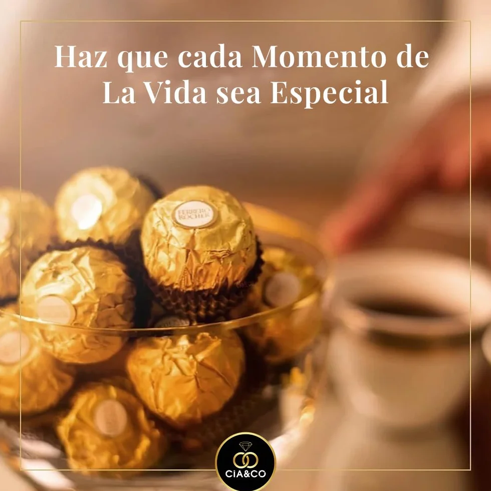 Zestaw 42 Pralin Ferrero Rocher 525 g + Personalizowana Kartka Cía&Co · Edycja Specjalna na Prezent · Praliny z Czekoladą i Orzechem Laskowym · Upominek Premium na Boże Narodzenie