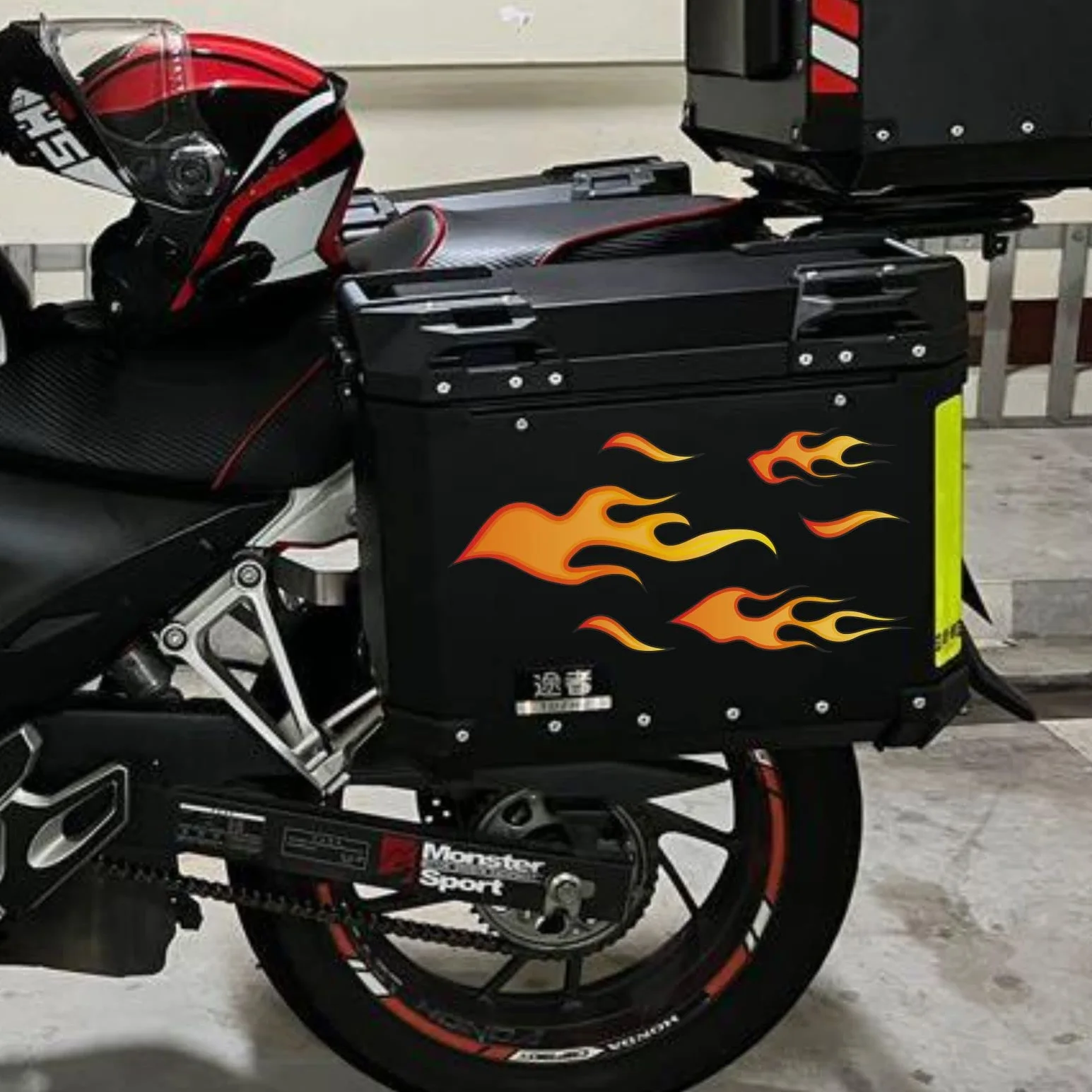 Zestaw naklejek z ognistymi płomieniami – na samochód, pojazdy, skuter, motorower, kask motocyklowy, rower, laptop, smartfon, auteczka