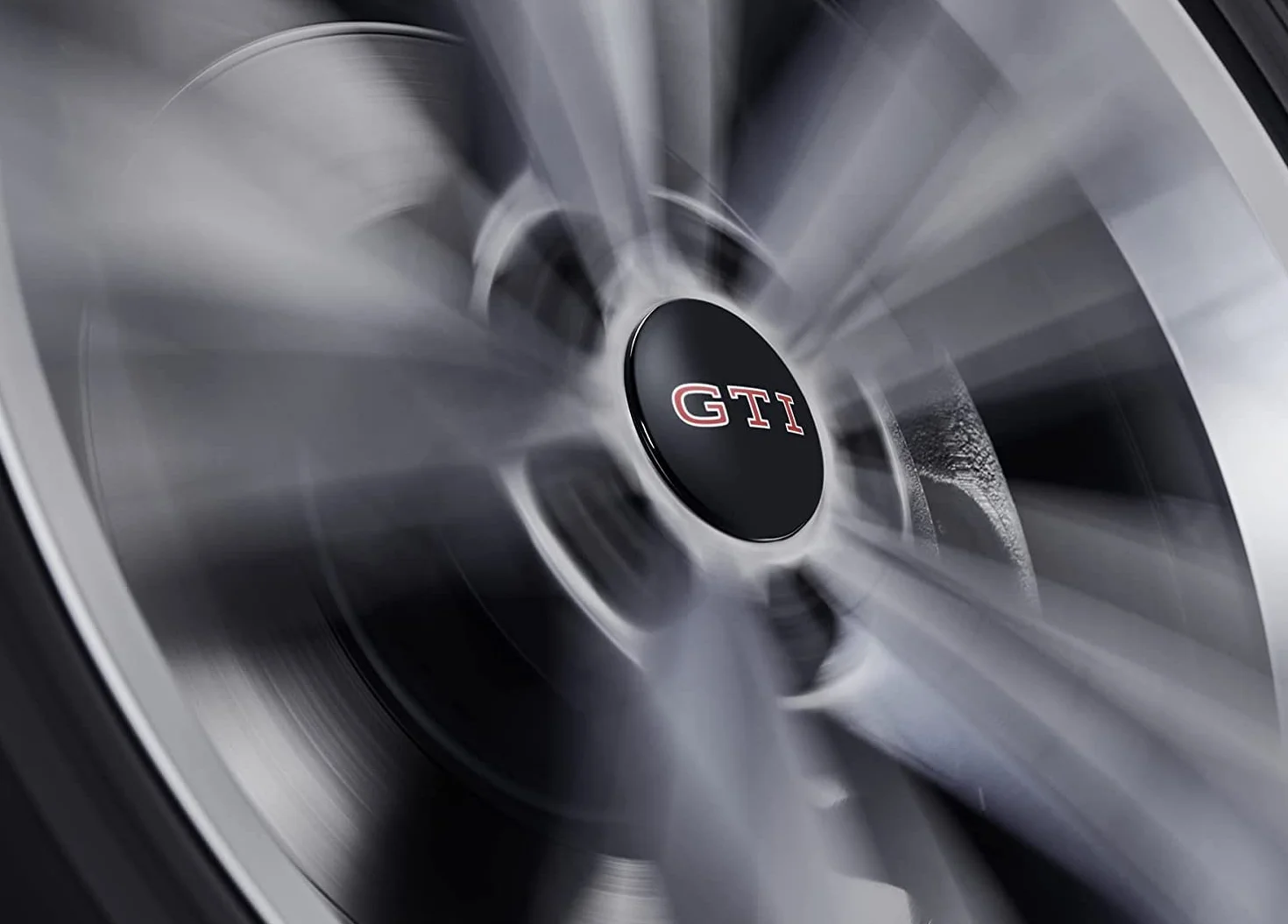 Volkswagen 000071213E dynamiczne nakładki na piasty kół (4 sztuki), z logo GTI, czarne/czerwone