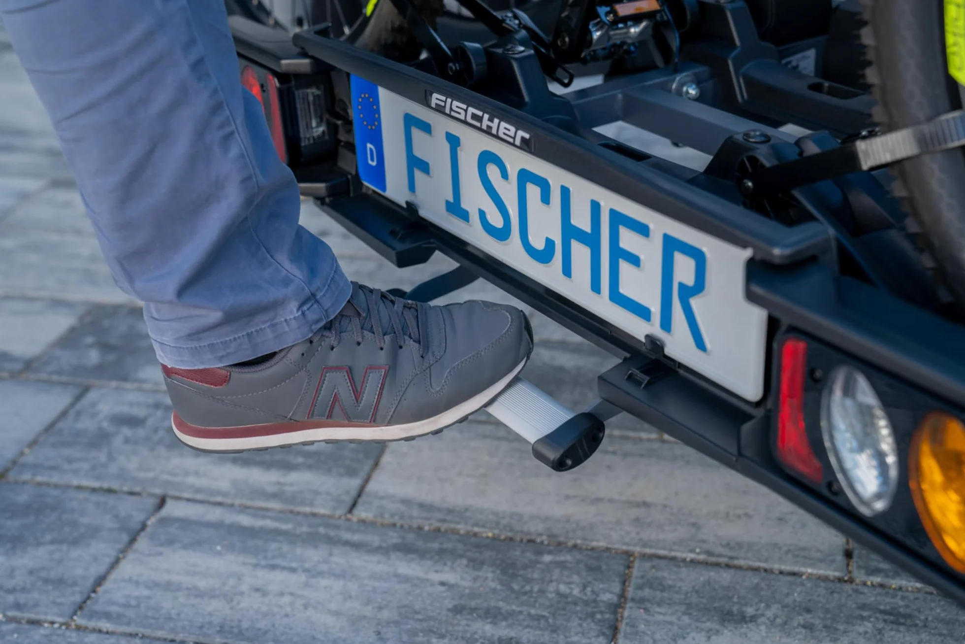 Fischer 126001 Bagażnik, Czarny, Na 2 Rowery