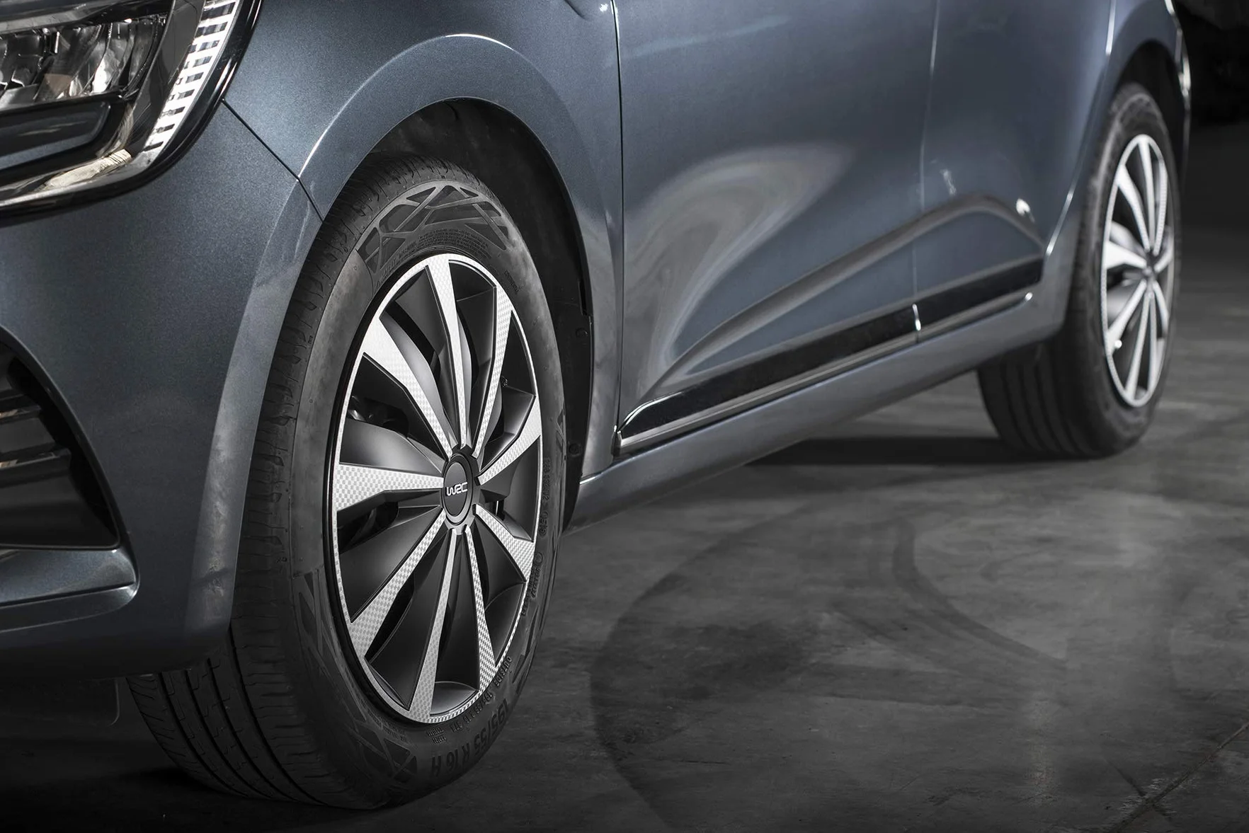 WRC 7498 Box kołpaki 15" Carbon Style, Pouces