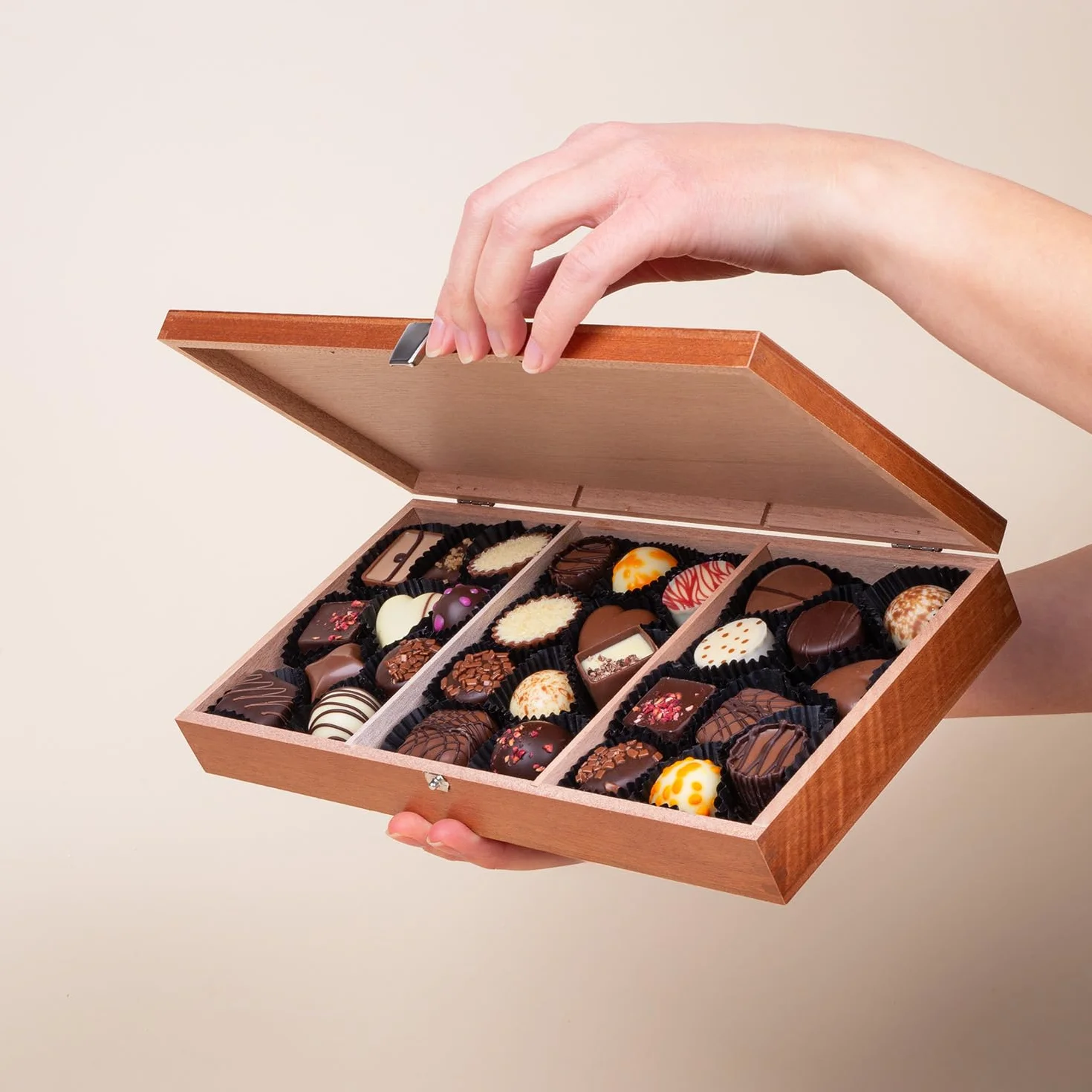 Zestaw pralinek ChocoPrestige 30 sztuk czekolada Boże Narodzenie prezent