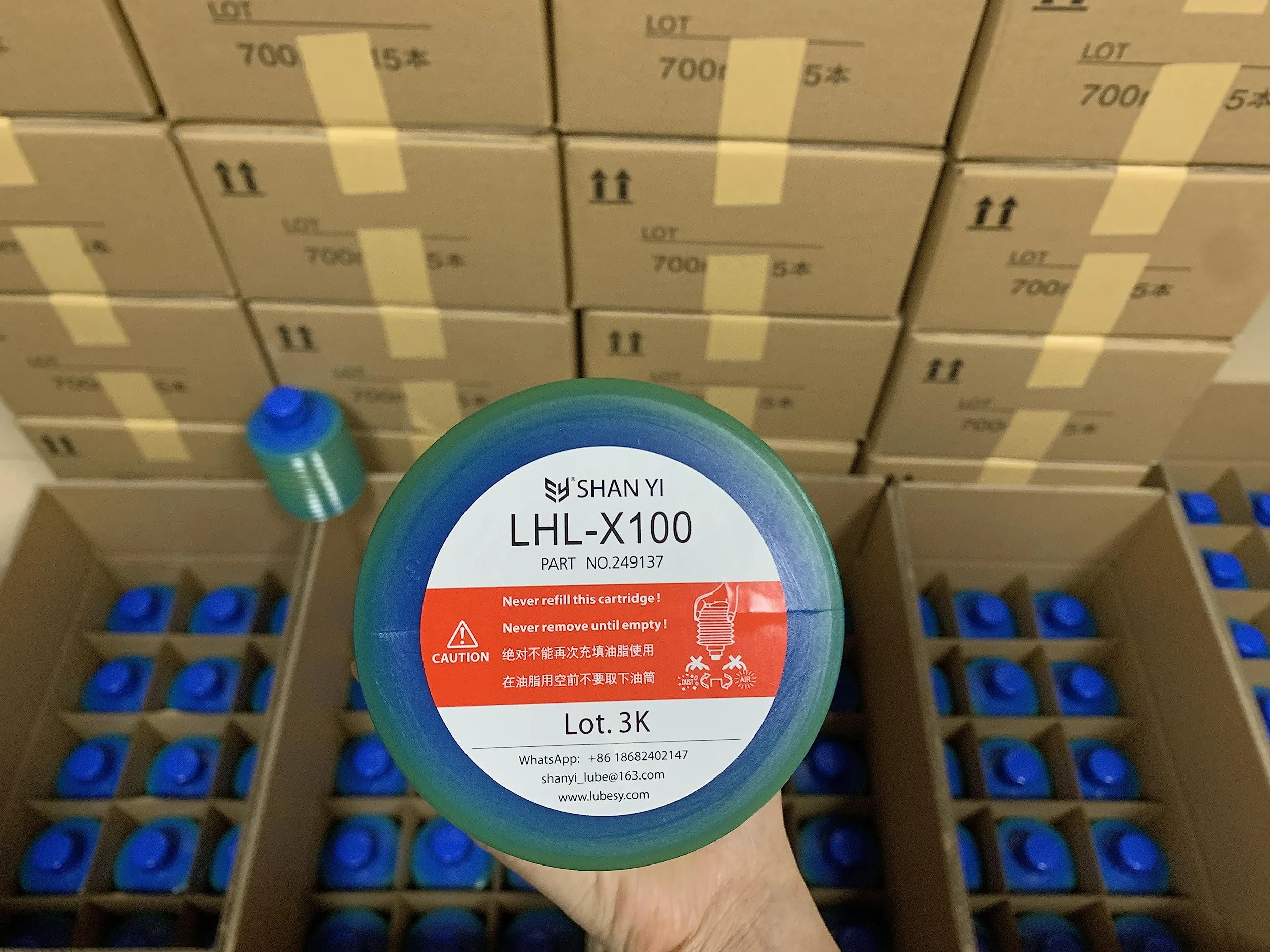 LHL-X100-7 700 ml nr 249137 smar do obróbki CNC Makino Z192A1600010, MAZAK P52LA000111, DOOSAN