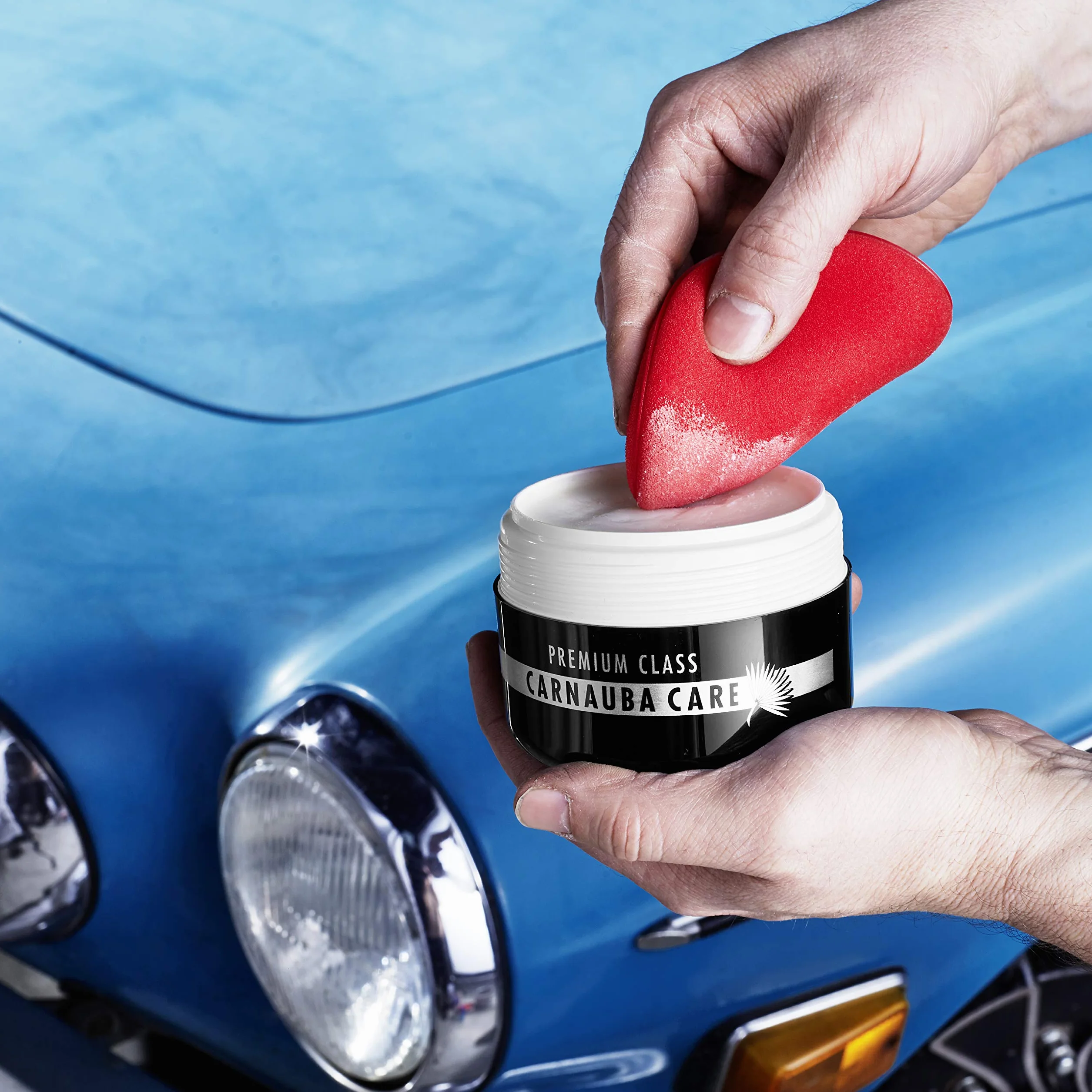 SONAX 02112000 Premium Class CarnaubaCare, zestaw składający się z twardego wosku 200 ml, 2 gąbki do aplikacji, ściereczki z mikrofibry