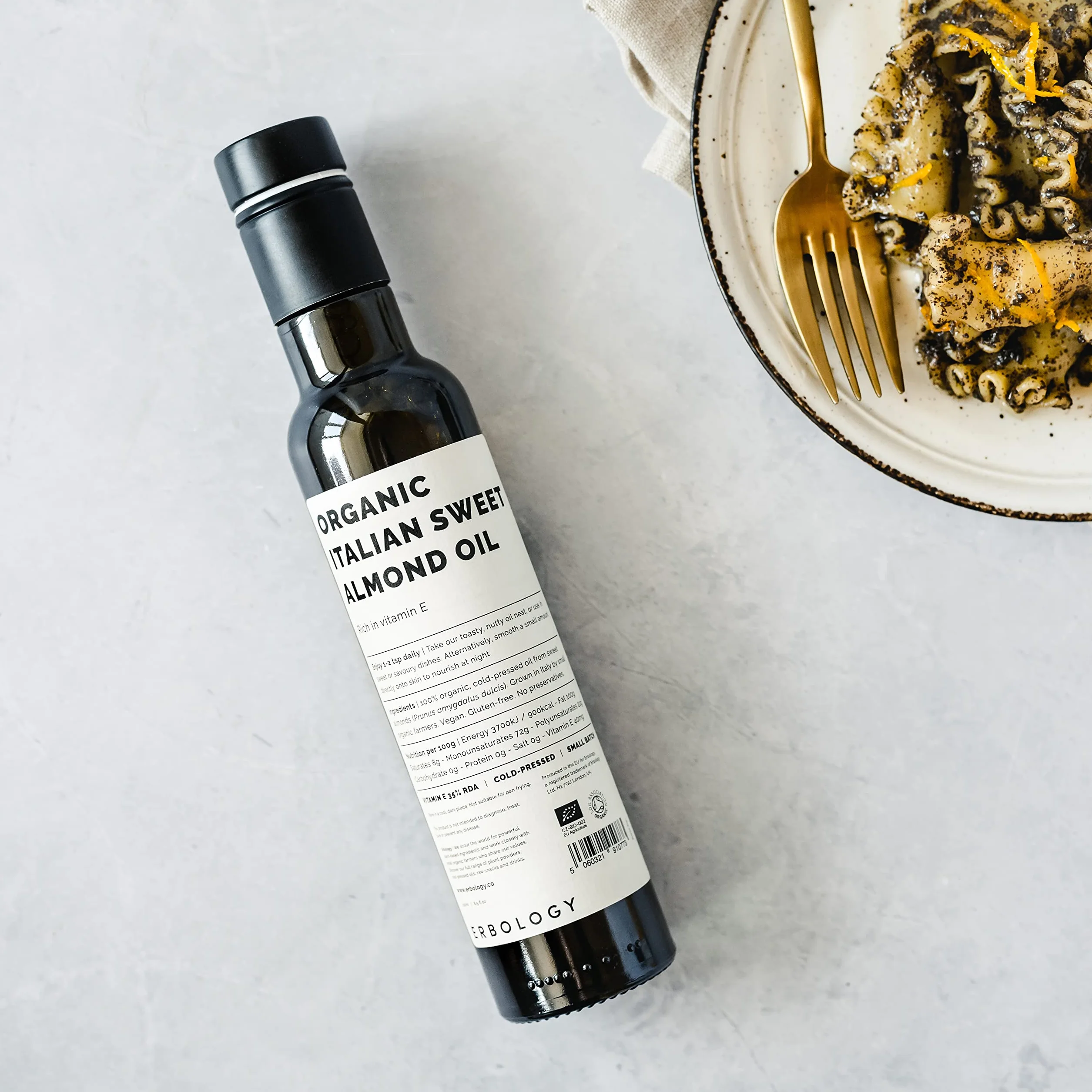 Organiczny olejek ze słodkich migdałów 200ml - tłoczony na zimno - jakość żywności