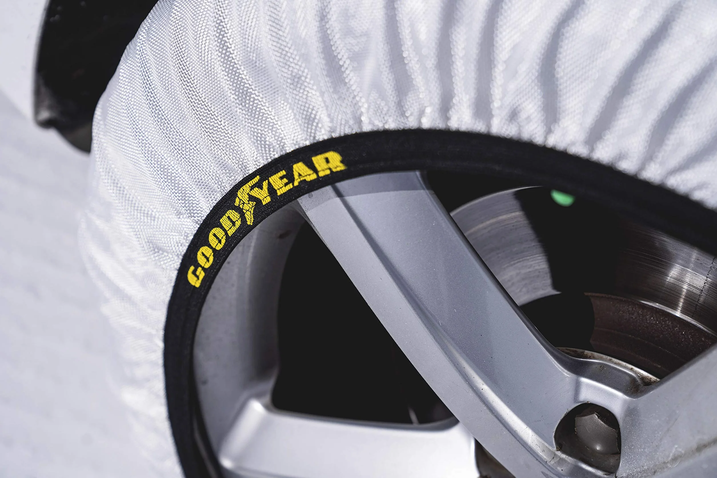 Goodyear Zestaw 2 tekstylnych łańcuchów śniegowych do samochodów Ultra GRIP Rozmiar XXL