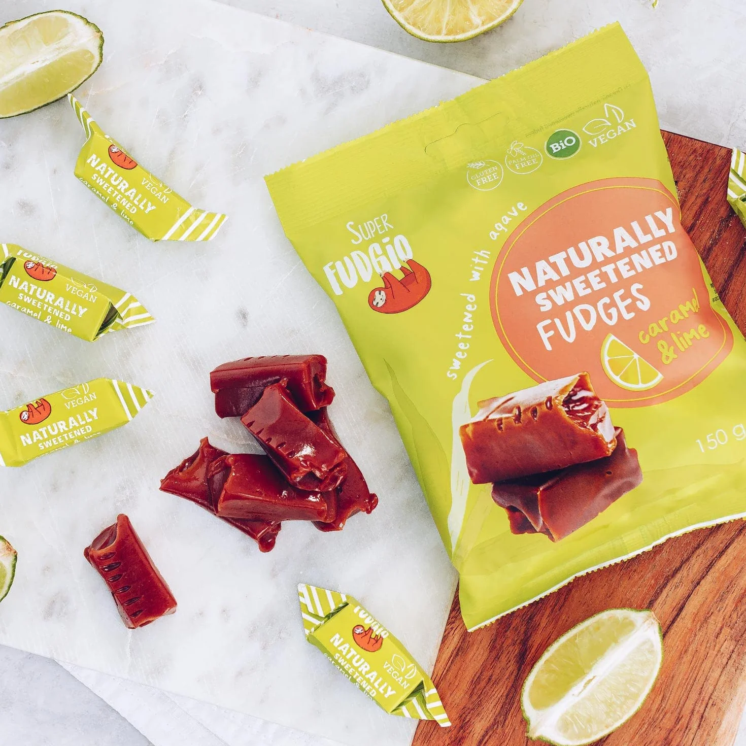SUPER FUDGiO Naturalnie słodzone wegańskie krówki karmel limonka 150 g