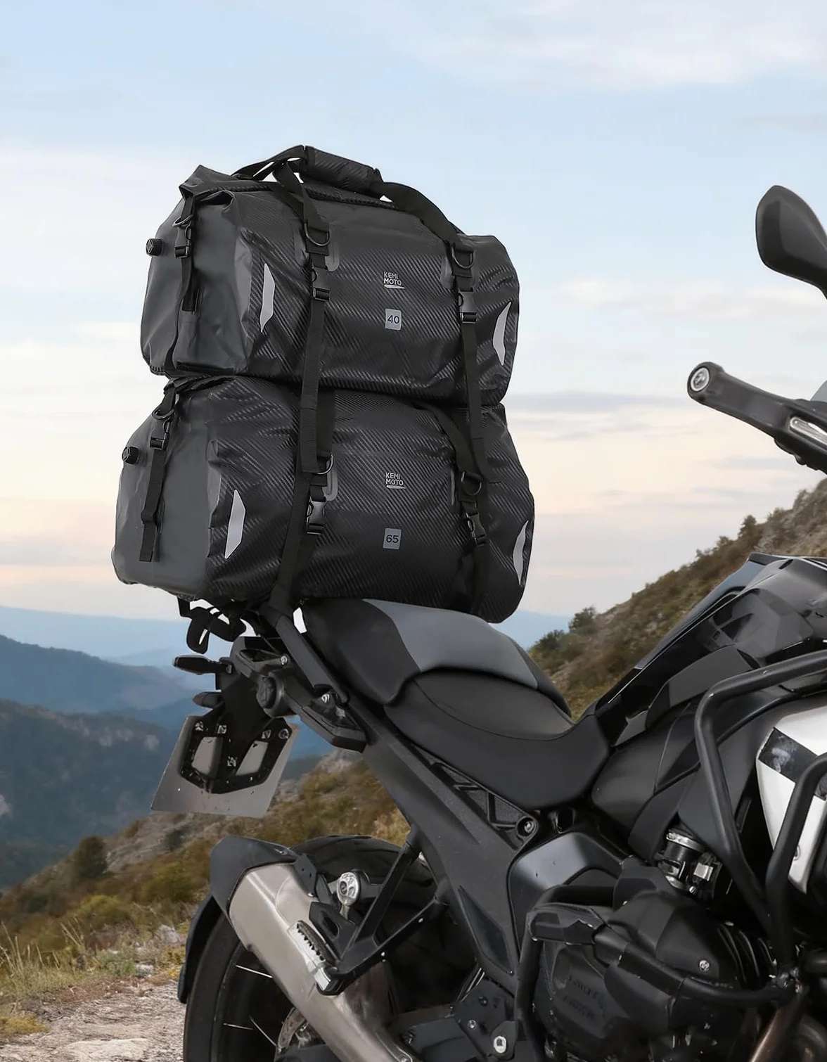 KEMIMOTO Torba motocyklowa, 40 l, wodoodporna tylna torba motocyklowa z paskiem na ramię, torba na siodełko motocyklowe z 4 pasami mocującymi do motocykli, jazdy na rowerze, kempingu, podróży