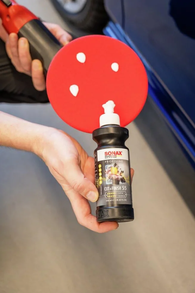 SONAX PROFILINE Cut+Finish (1 litr) do szybkiego usuwania usterek po lakierowaniu naprawczym | Nr art. 02253000