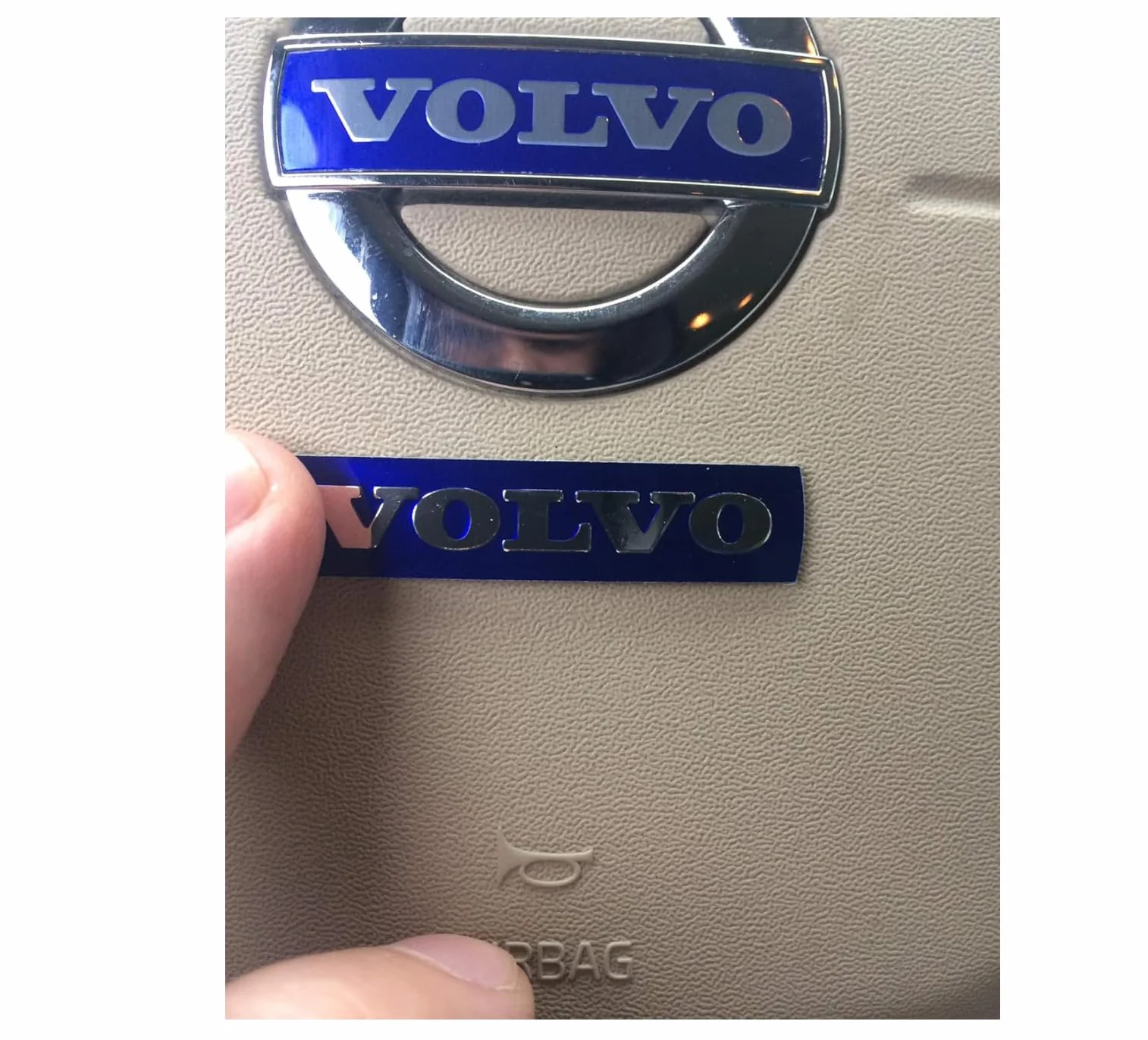 Oryginalny emblemat kierownicy Volvo - 31467395