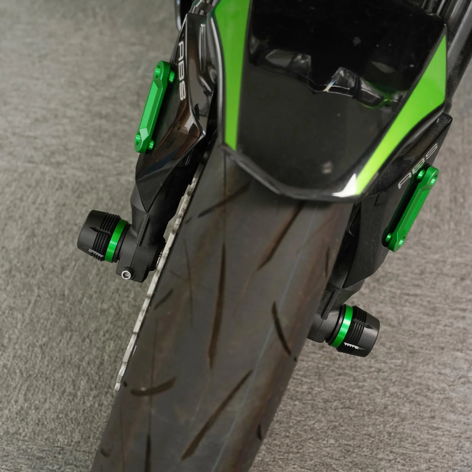 MOWOK Akcesoria motocyklowe do Kawasaki Z900 Z 900 RS SE Z650 Z750 Z800 Z1000 SX Z1000R ZX6R Ninja650 ninja1000sx versys650 oś przednia osłona widelca Crash Slider ochrona koła