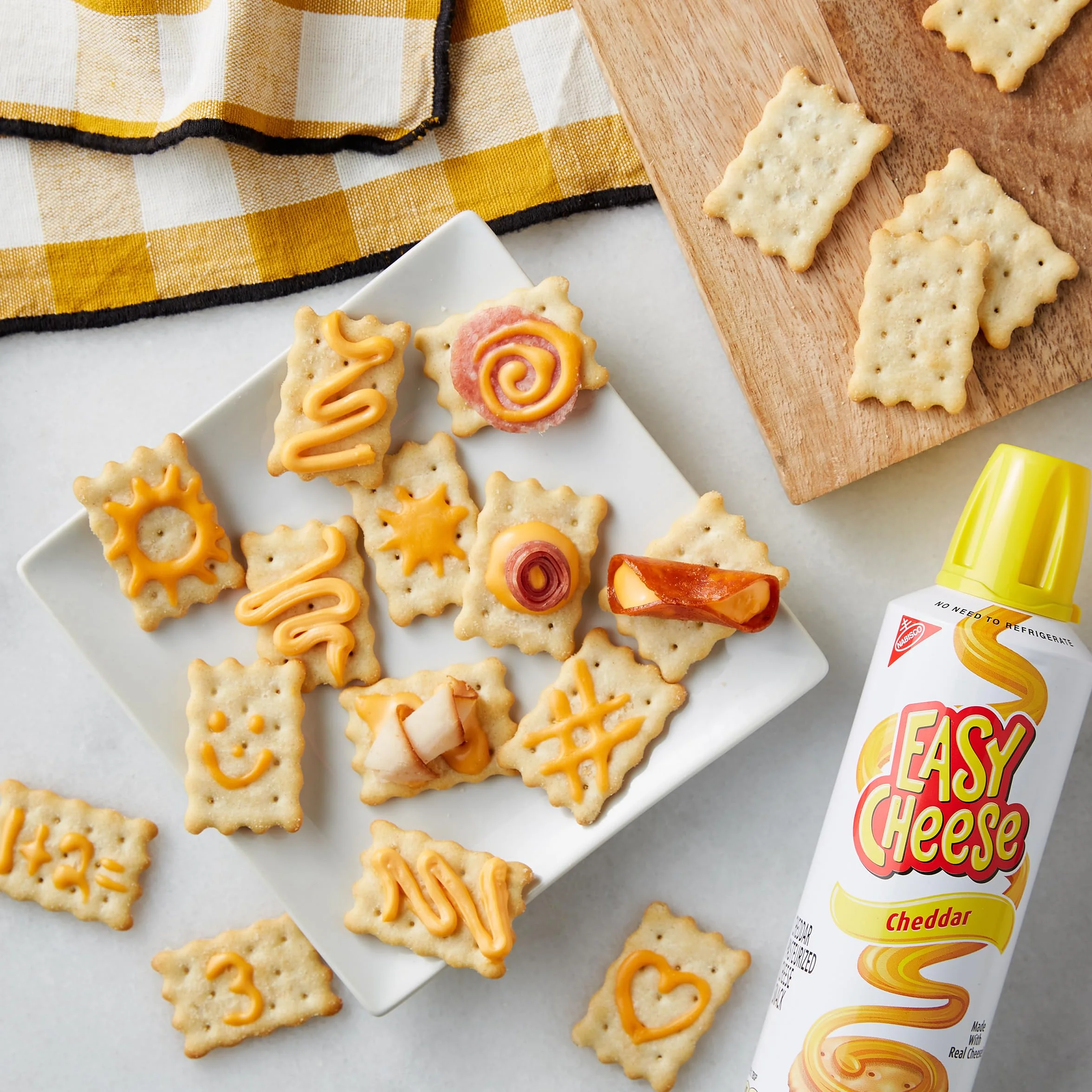 Nabisco Easy Cheese Cheddar Cheese Snack, 236 ml