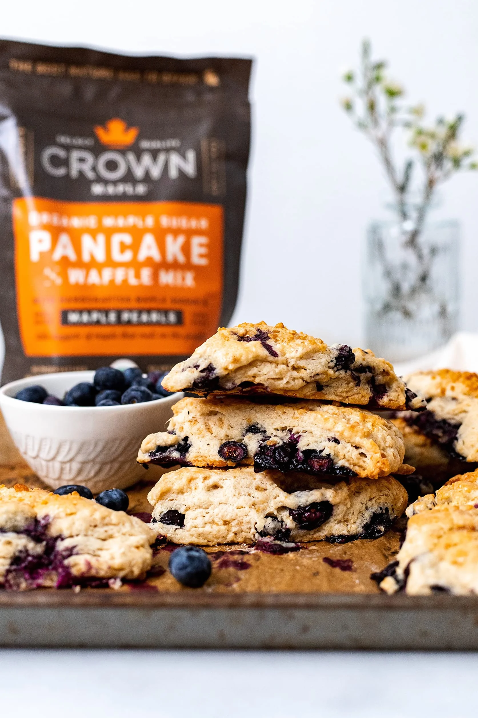 Crown Maple Organic Maple Sugar Pancake Mix 454 g mieszanka do pieczenia naleśników z cukrem klonowym