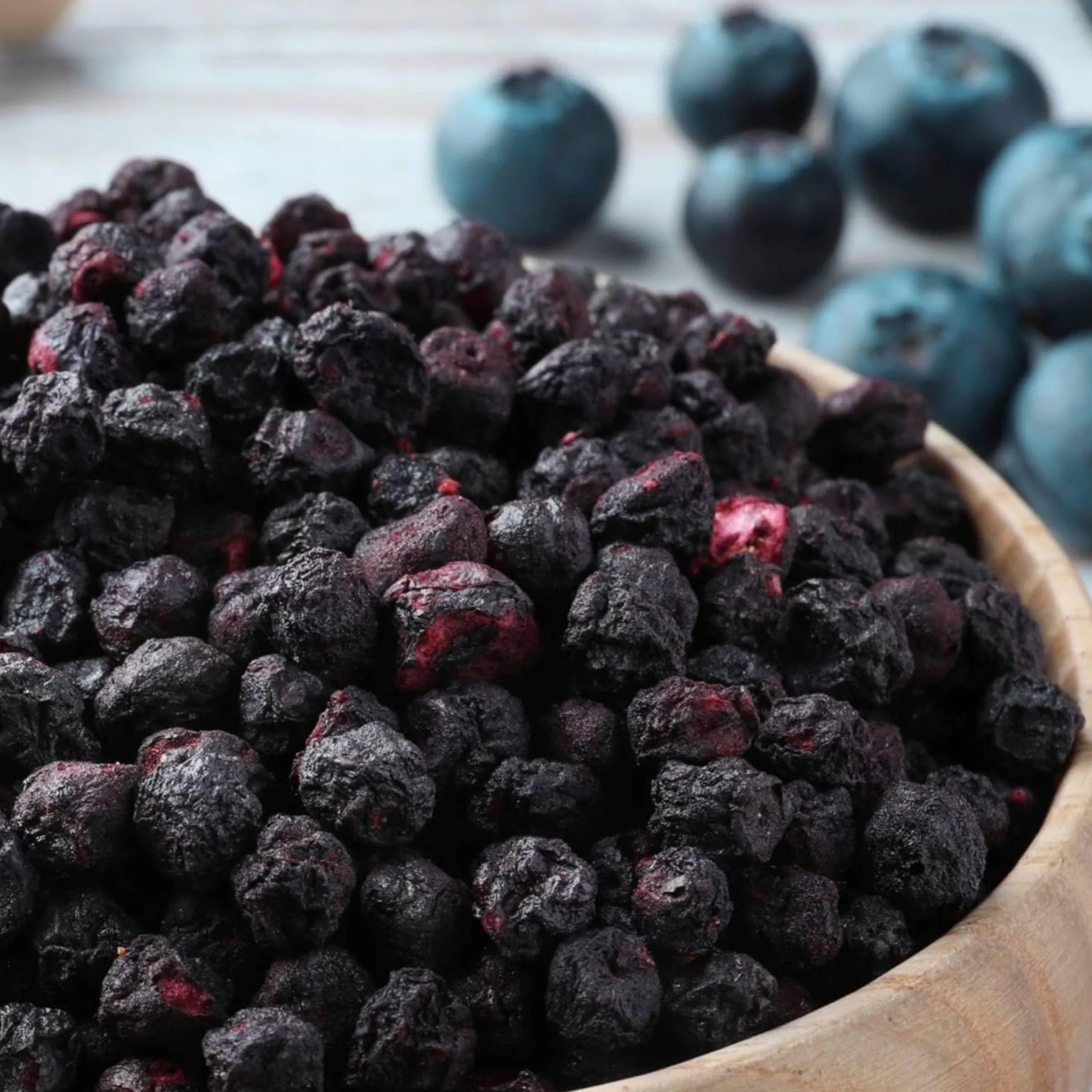 HiFood borówki liofilizowane 100 g całe owoce chrupiące do musli smoothie