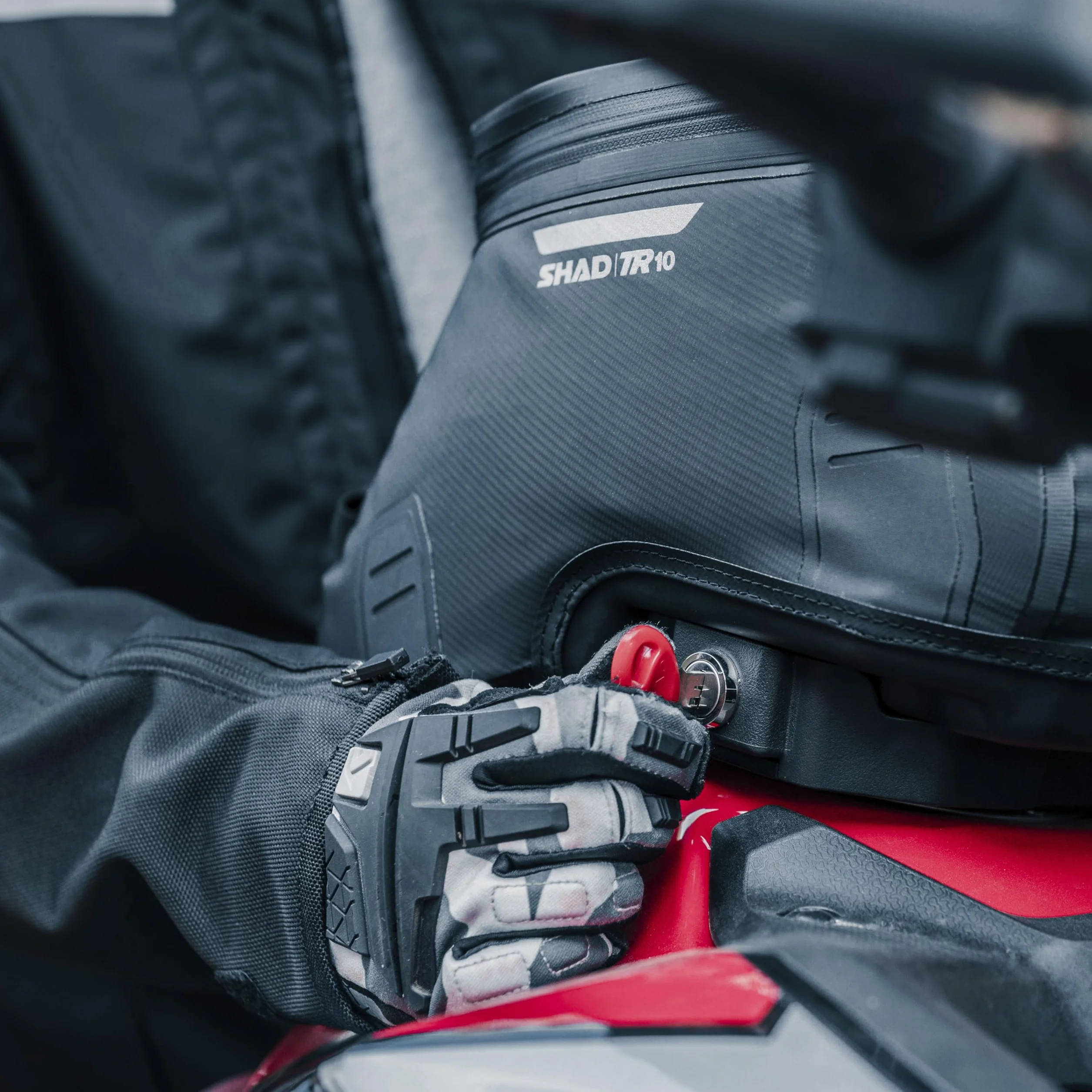 Click System Waterproof Tank Bag TR10CL