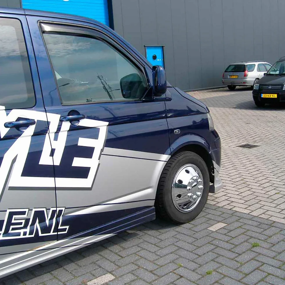 Auto-Style Zestaw Kołpaków Ozdobnych Srebrny 15"