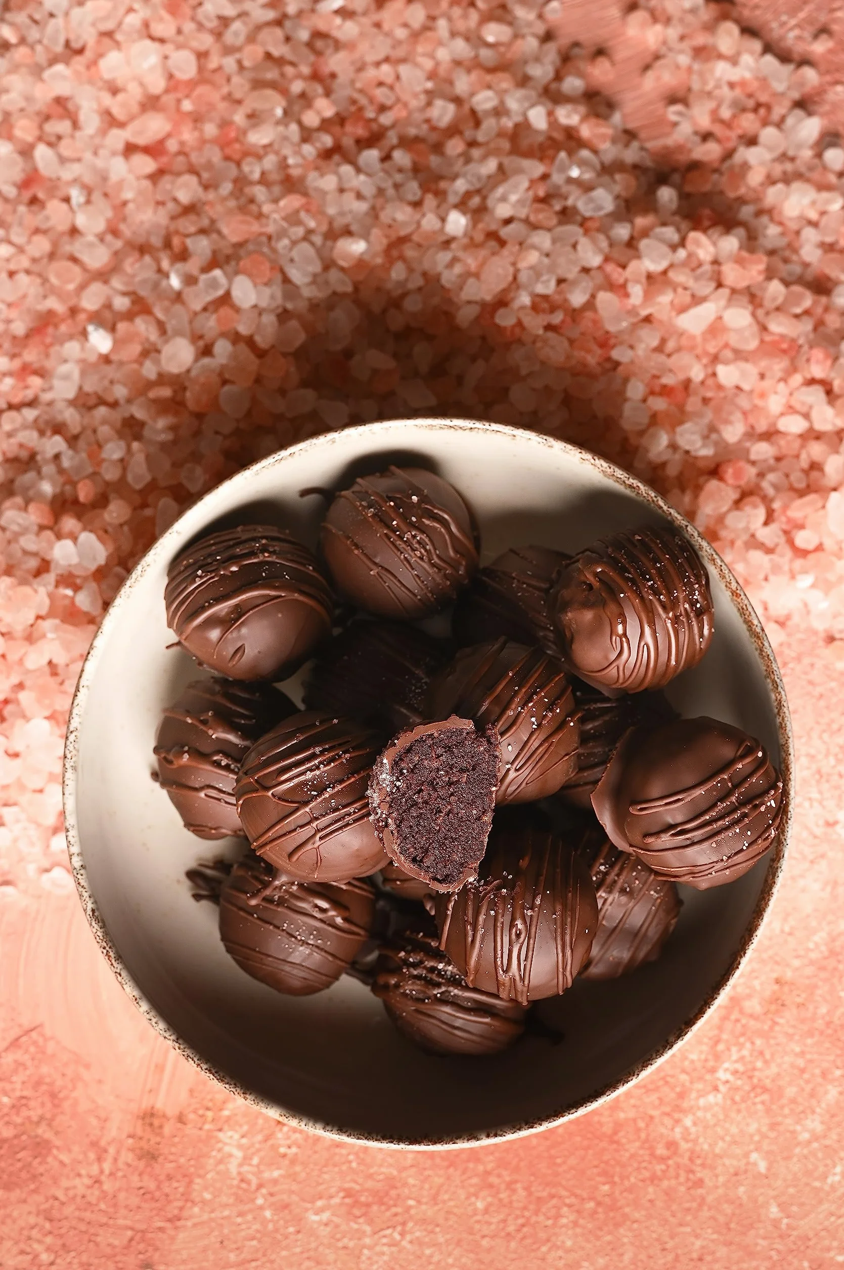 Biojoy Różowa sól (1 kg) gruboziarnista 2-5 mm do młynków do soli, znana jako sól himalajska, Salt Range Pakistan