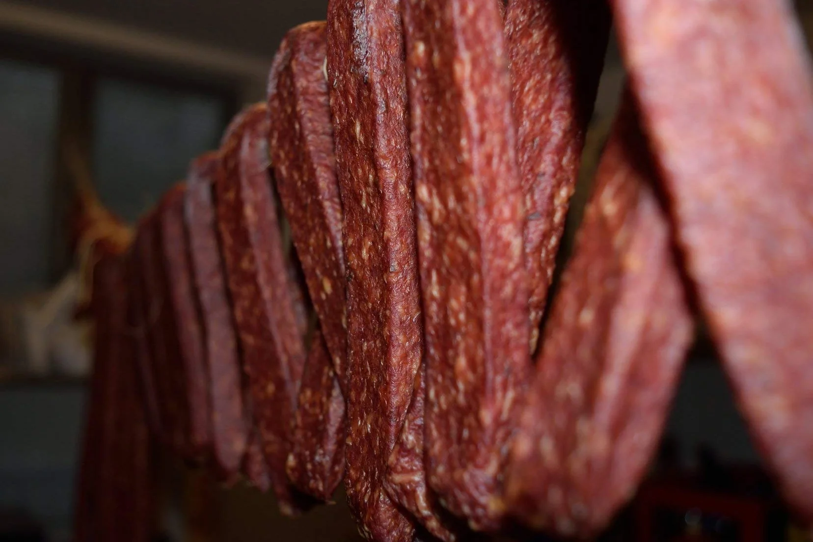 Schwarzwalder Landjäger – 10 par (800 g) w opakowaniu, ręcznie wykonane, suszone na powietrzu