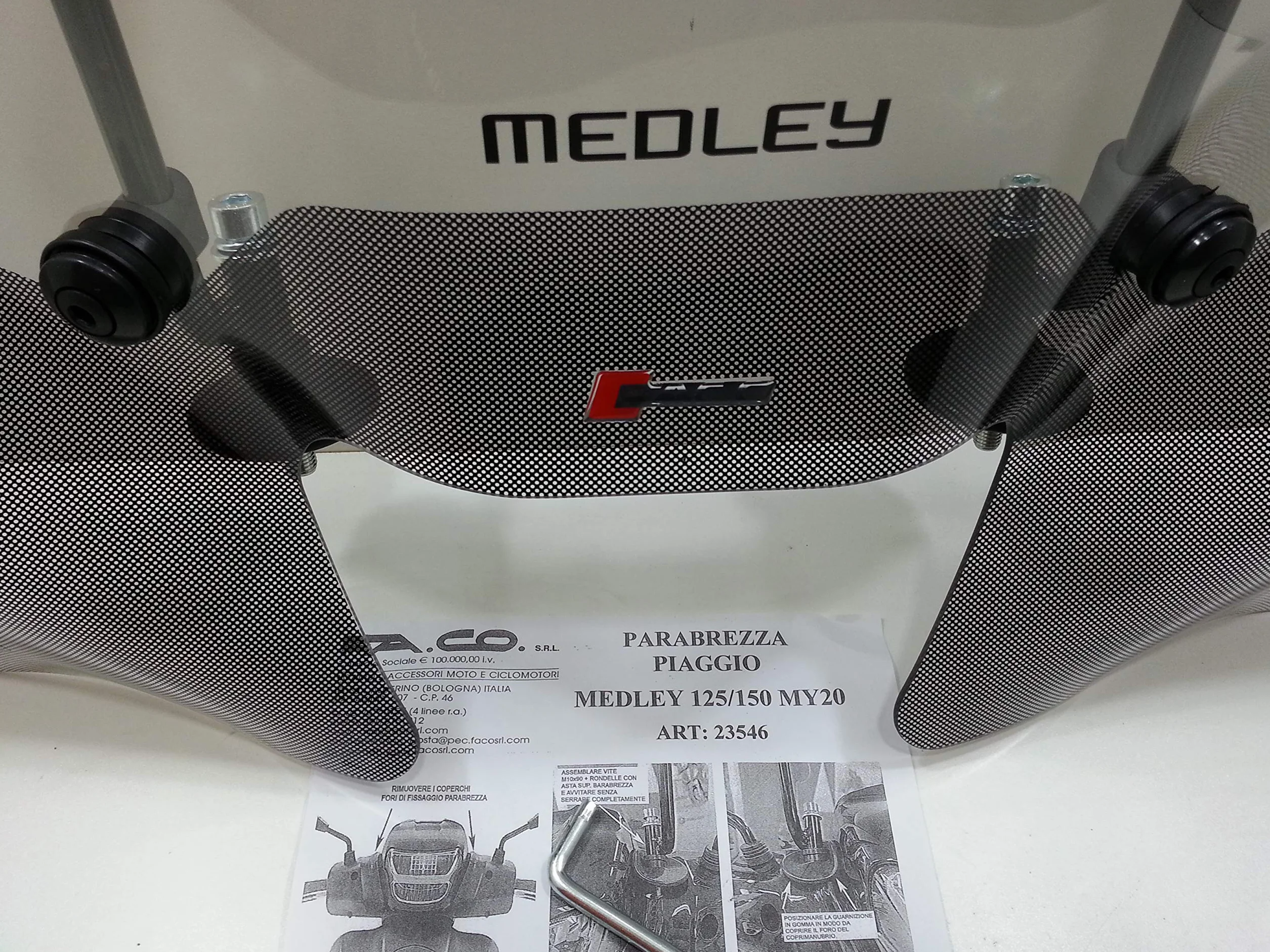 PIAGGIO MEDLEY 125-150cc szyba przednia od 2020 r